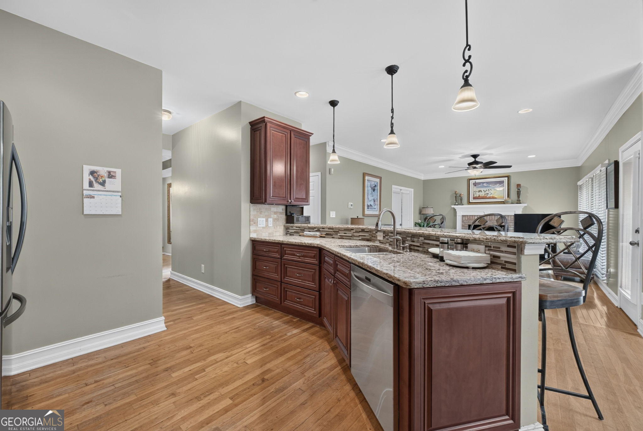 476 Mountain Oaks Parkway Property Photo 6