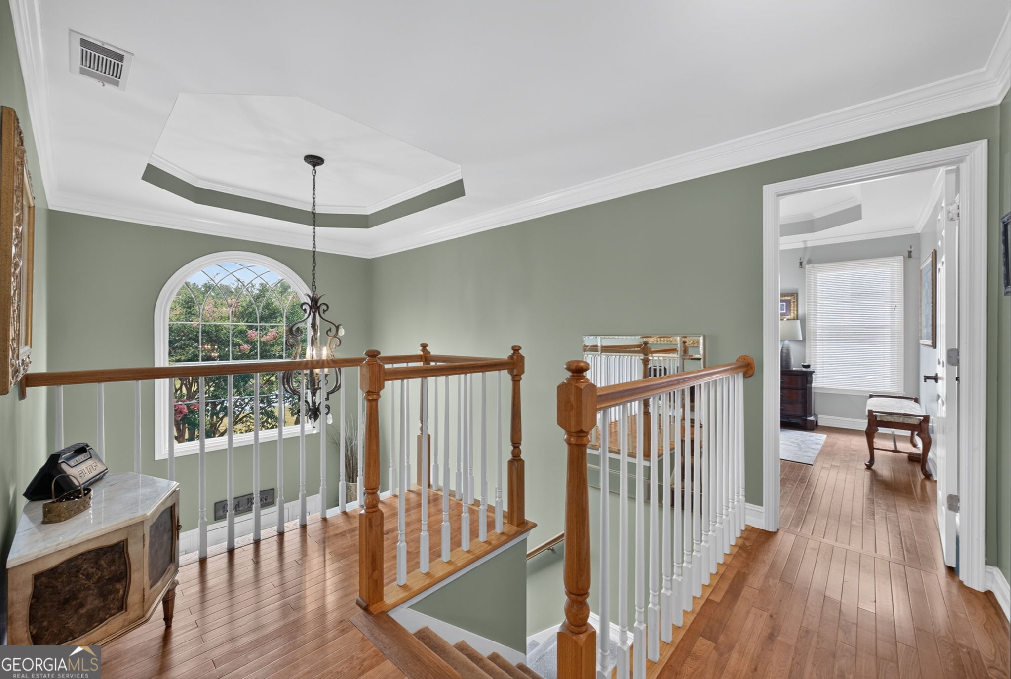 476 Mountain Oaks Parkway Property Photo 13