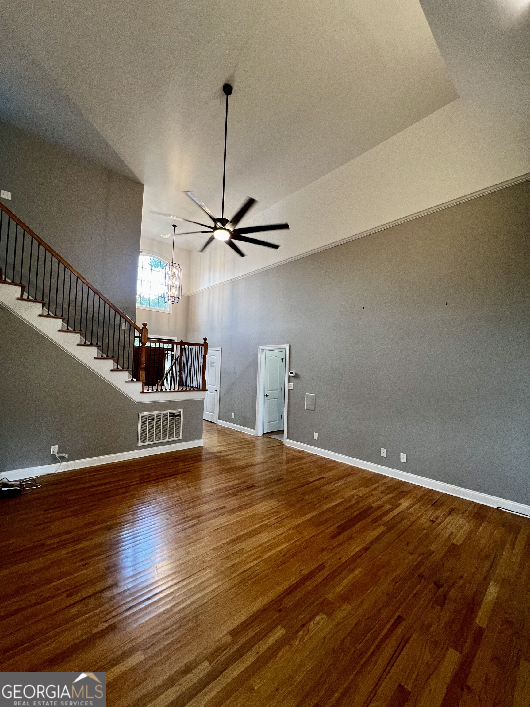 1104 Boulder Drive Property Photo 8