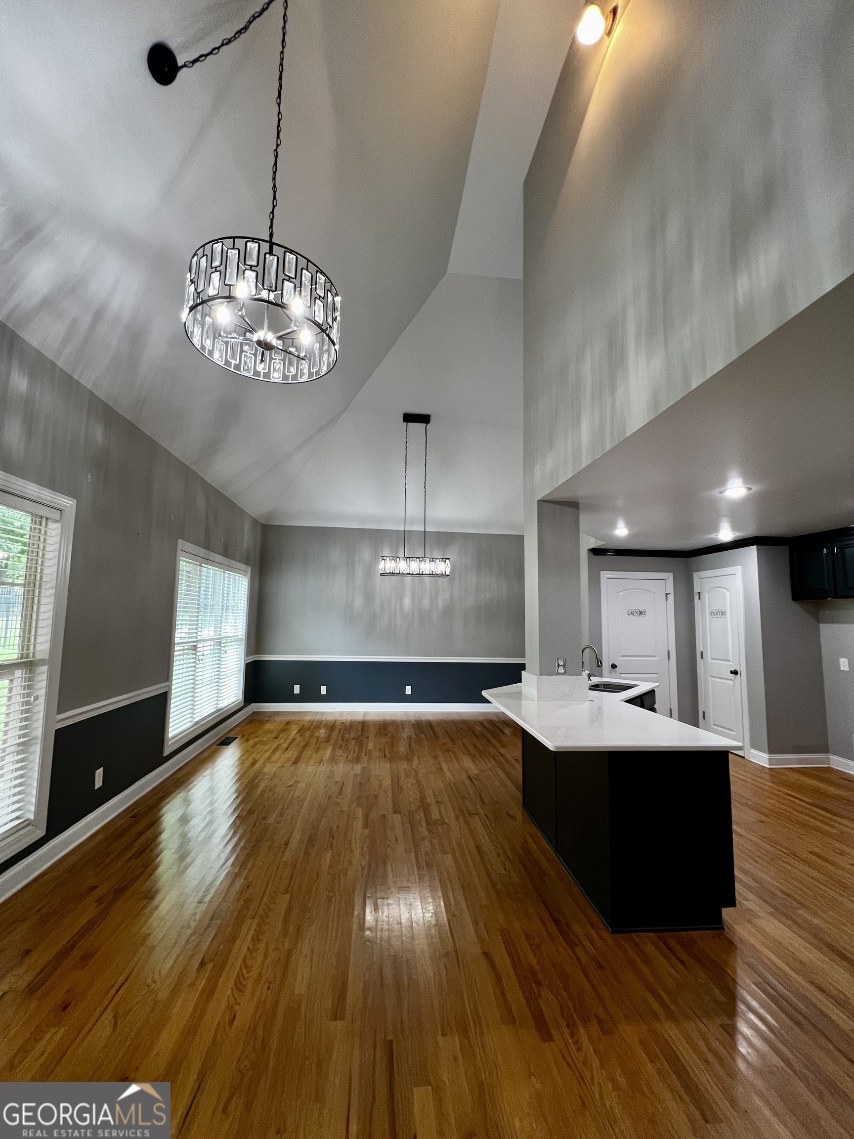 1104 Boulder Drive Property Photo 12