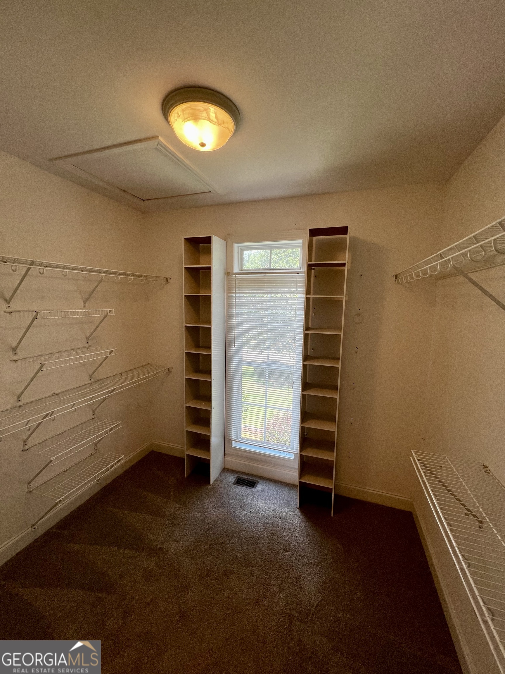 1104 Boulder Drive Property Photo 28