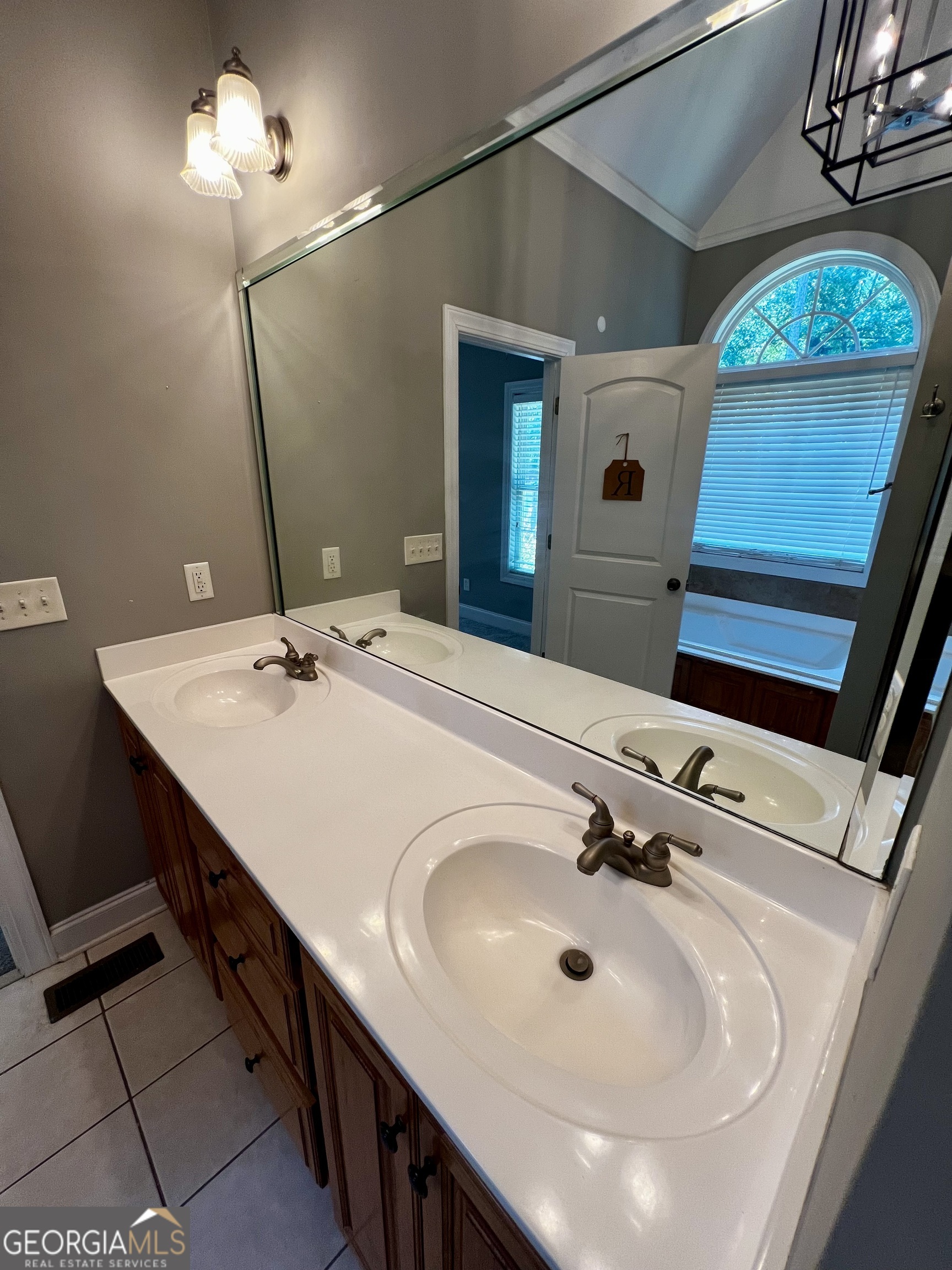 1104 Boulder Drive Property Photo 31