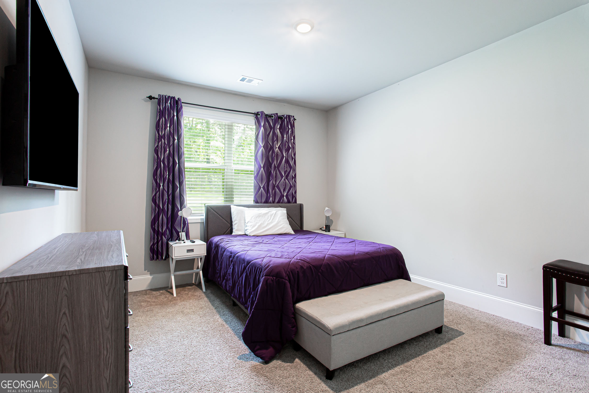 496 Genesee Point Property Photo 11