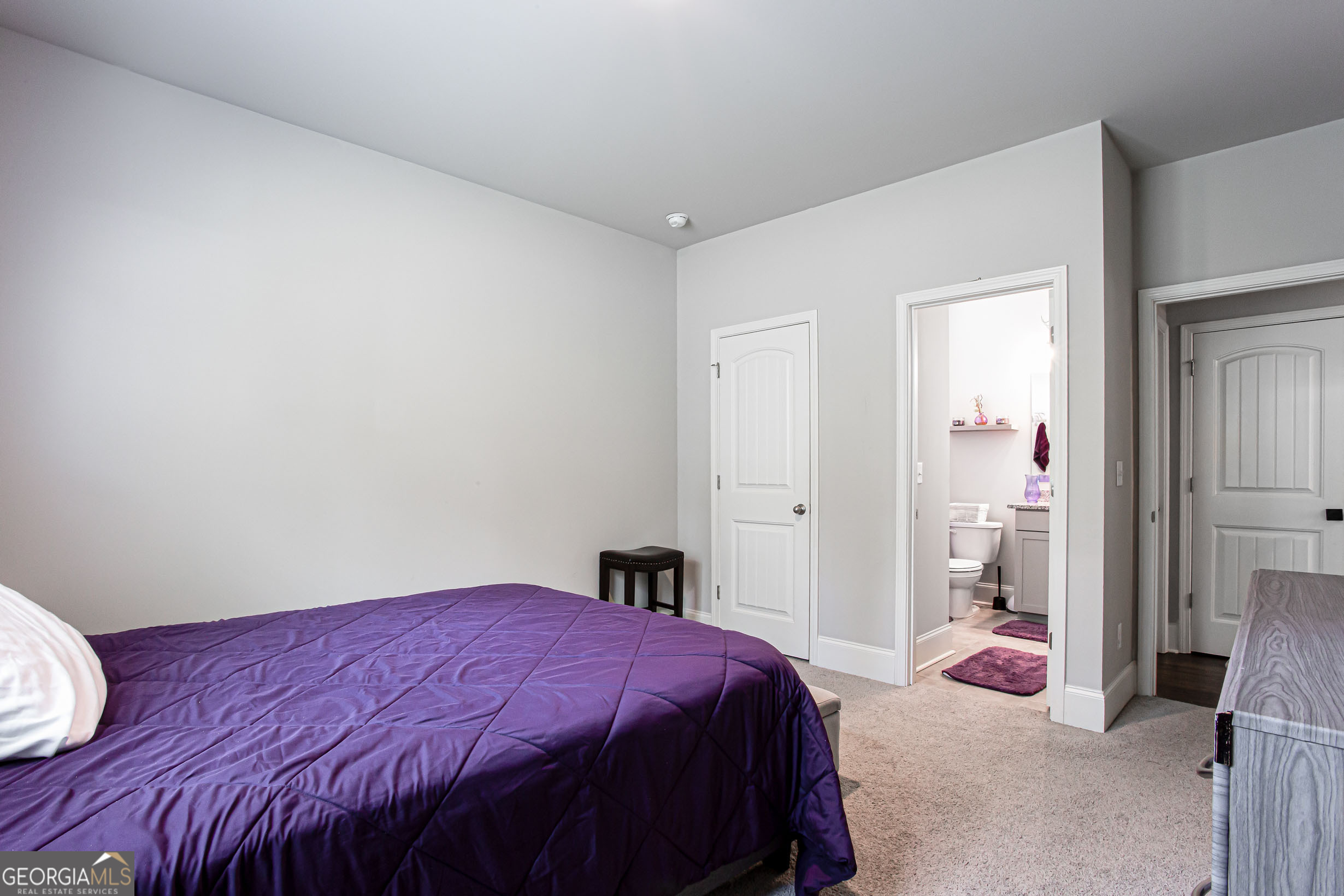 496 Genesee Point Property Photo 12