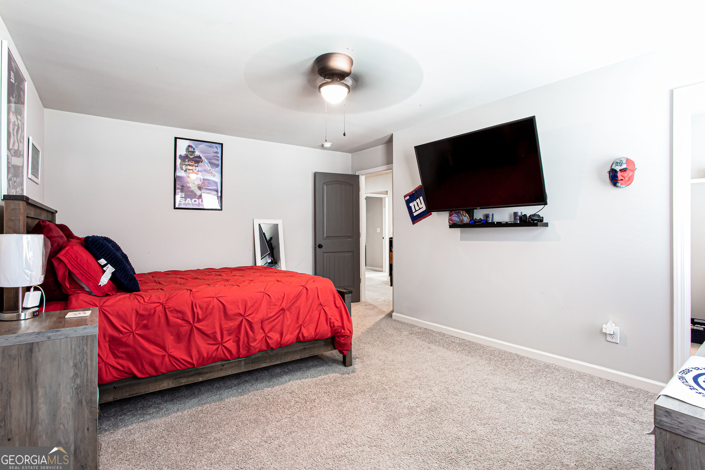 496 Genesee Point Property Photo 24