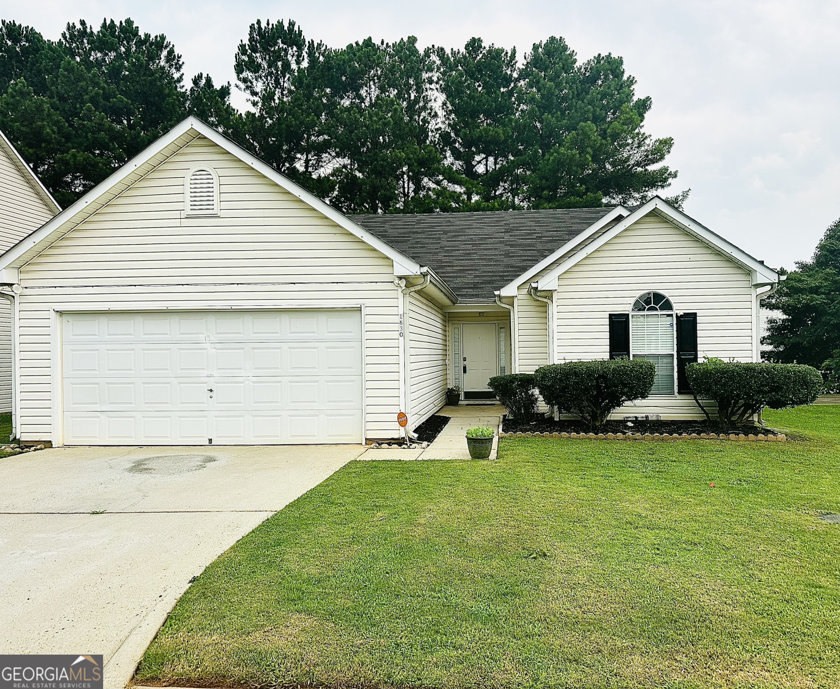 1630 Isleworth Circle Property Photo 1