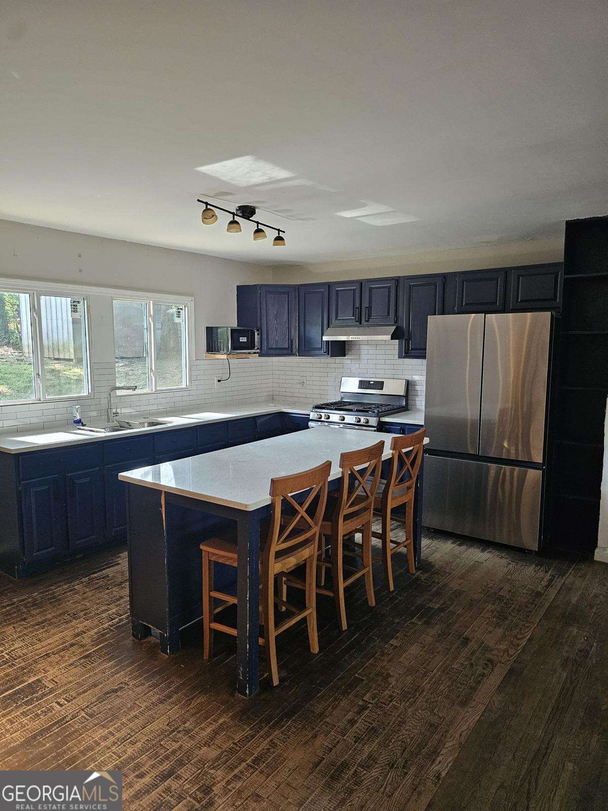 4616 Ryan Road Property Photo 2