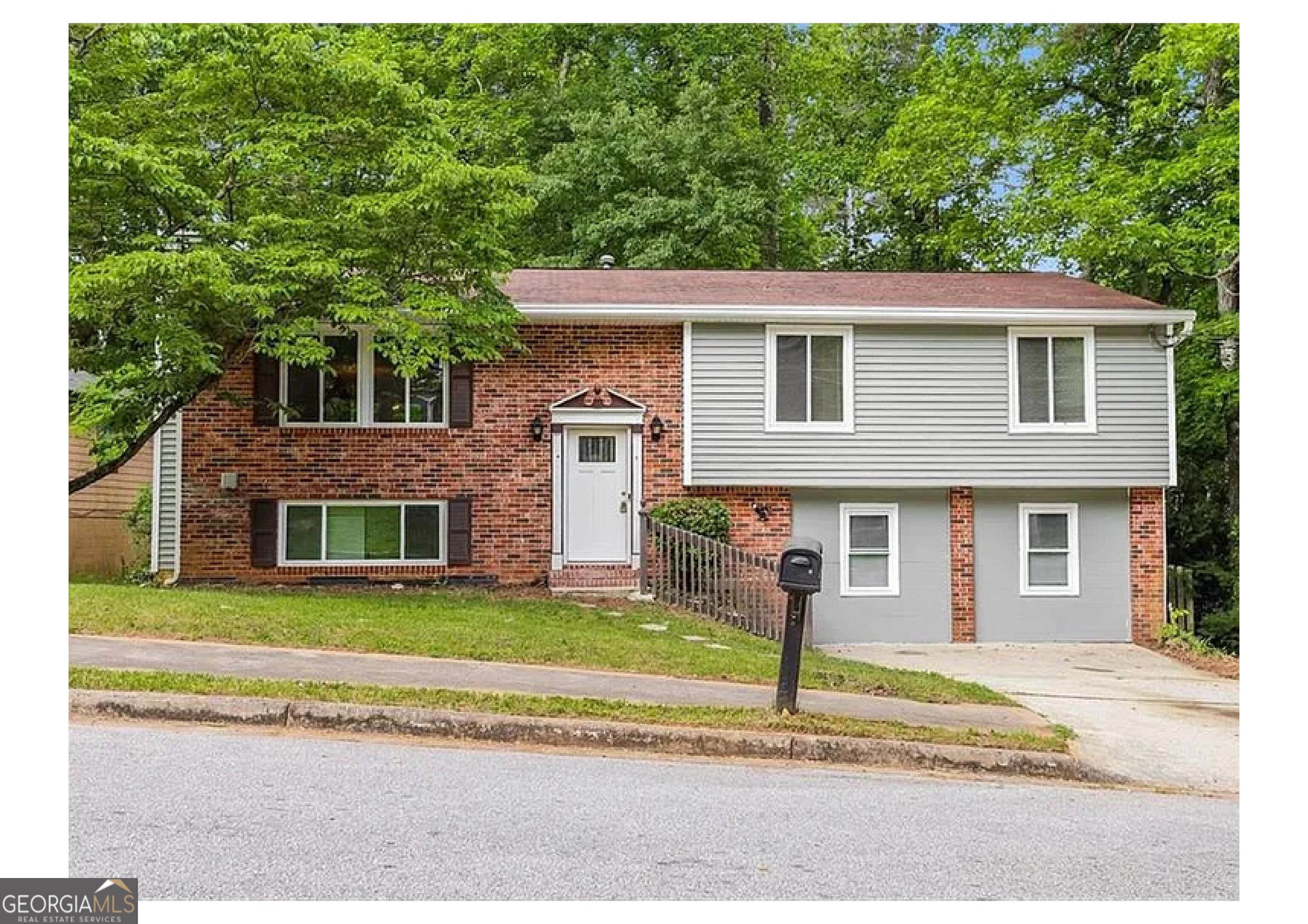 5308 Olde Street Property Photo 1