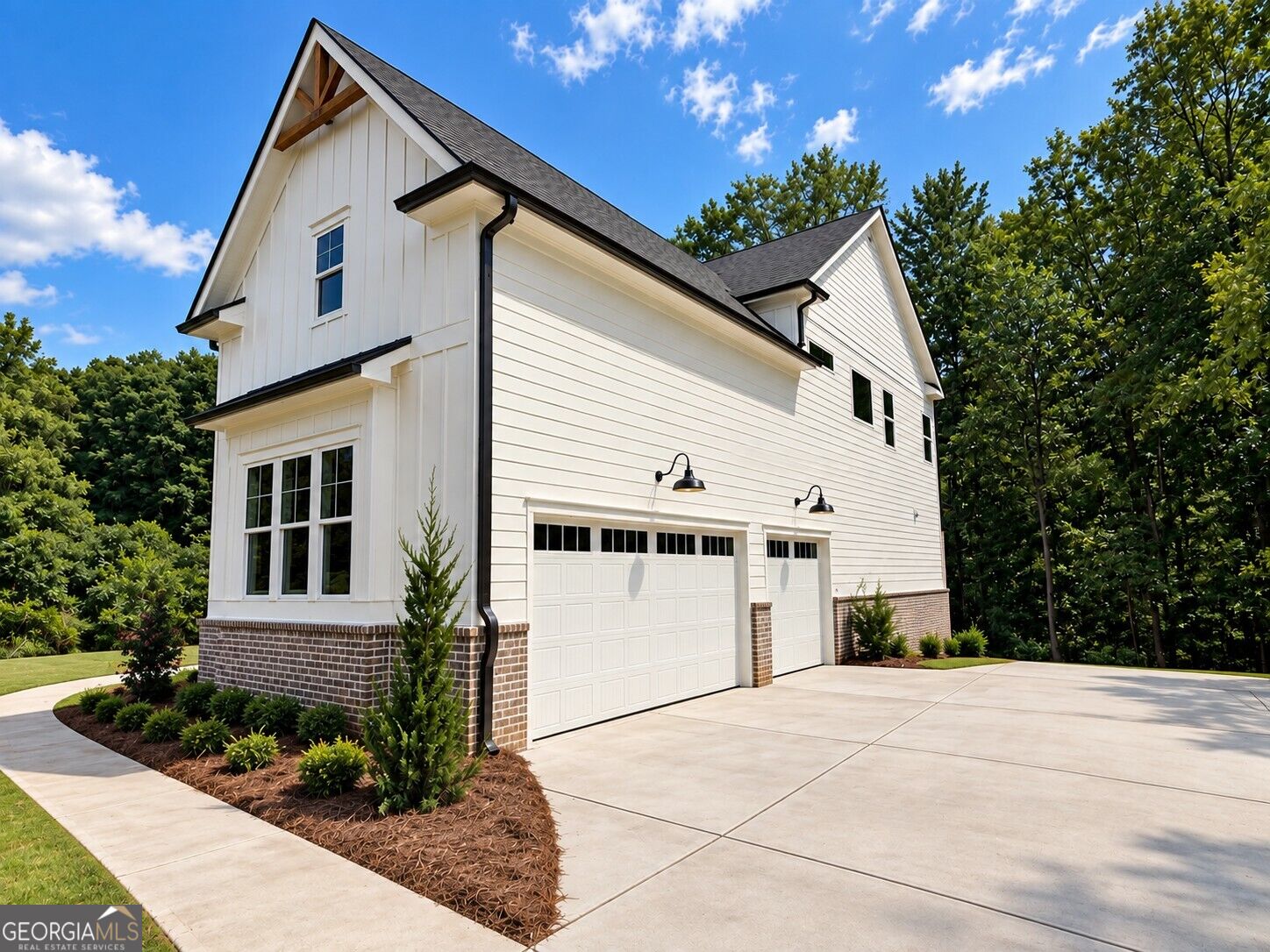 3983 Meadowland Drive Property Photo 3