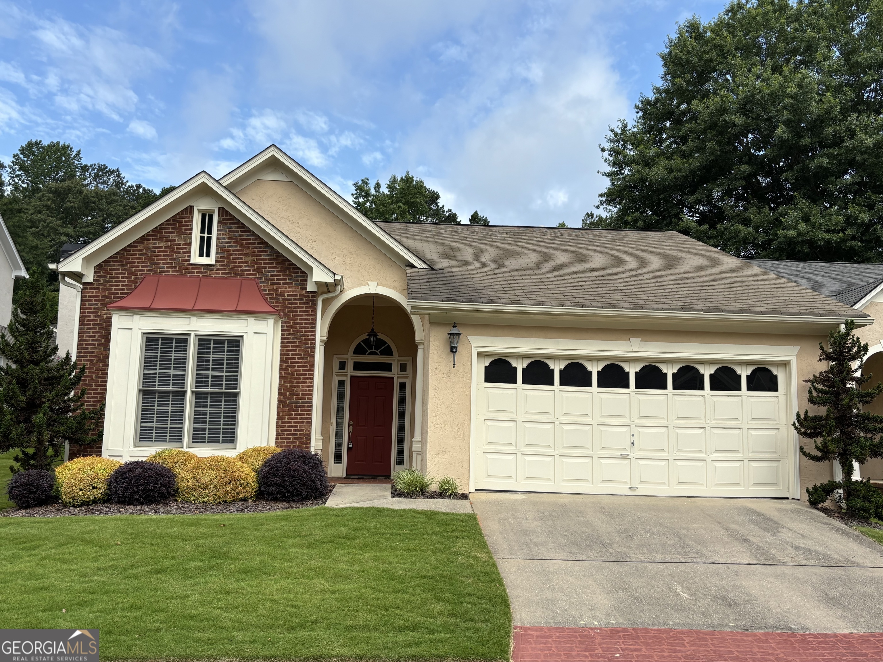 126 Augusta Drive Property Photo 1