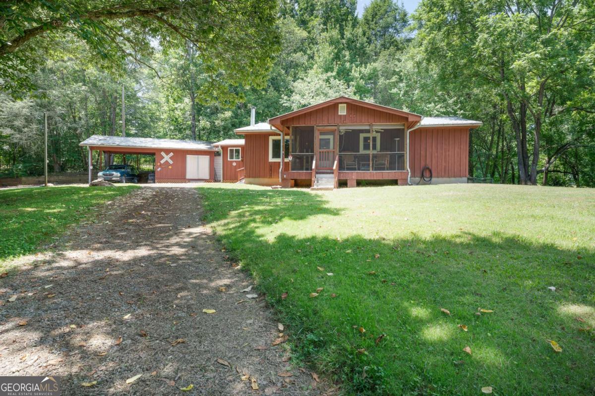 132 Mockingbird Lane Property Photo 1
