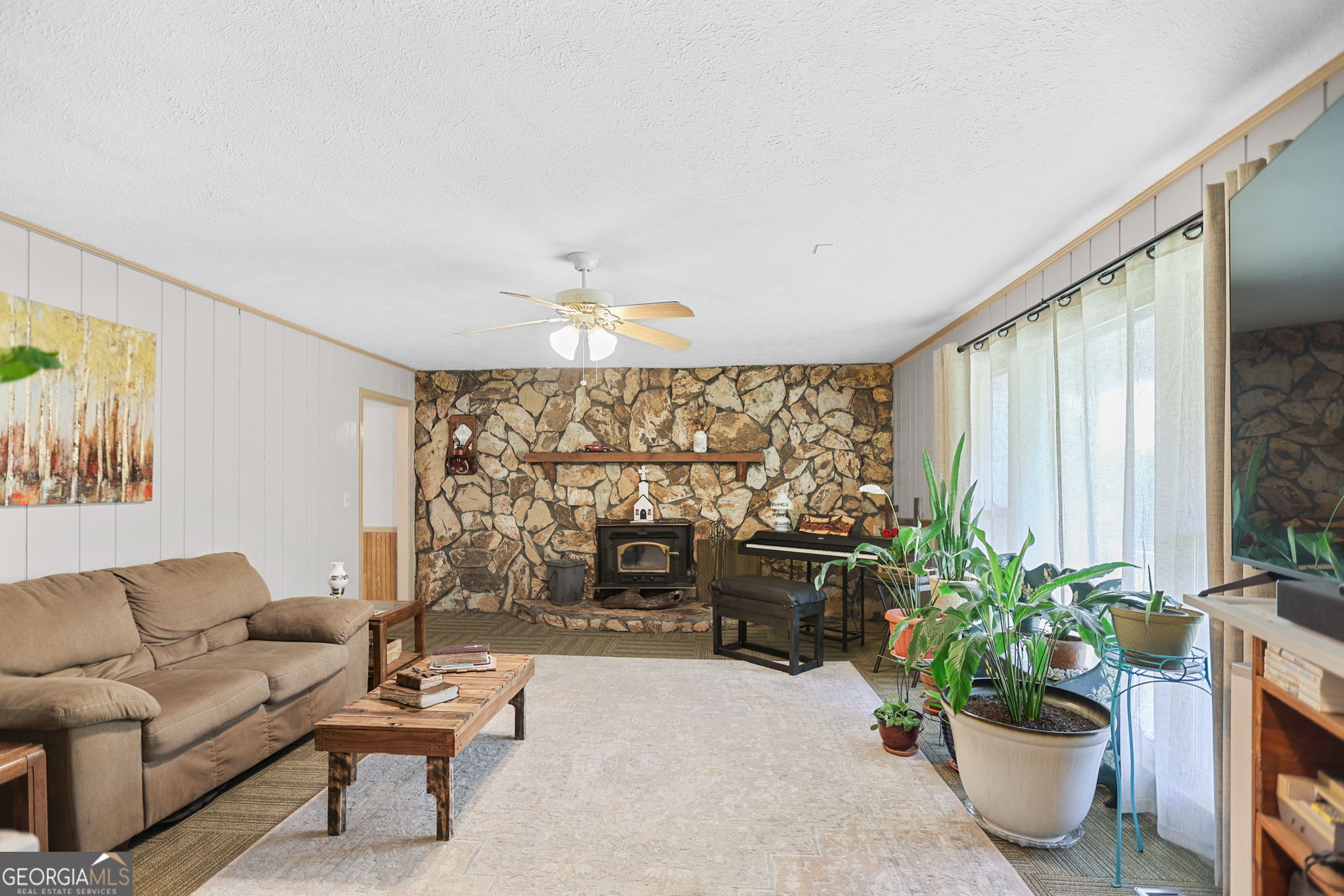 1176 County Rd 17 Property Photo 9