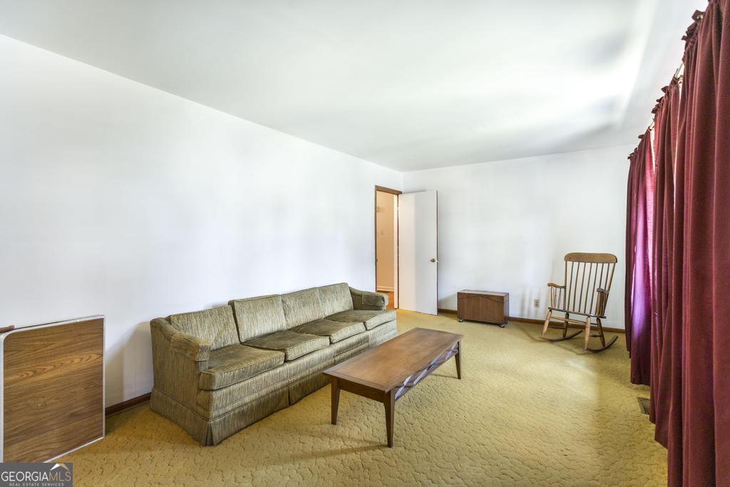 415 Bernard Drive Property Photo 13