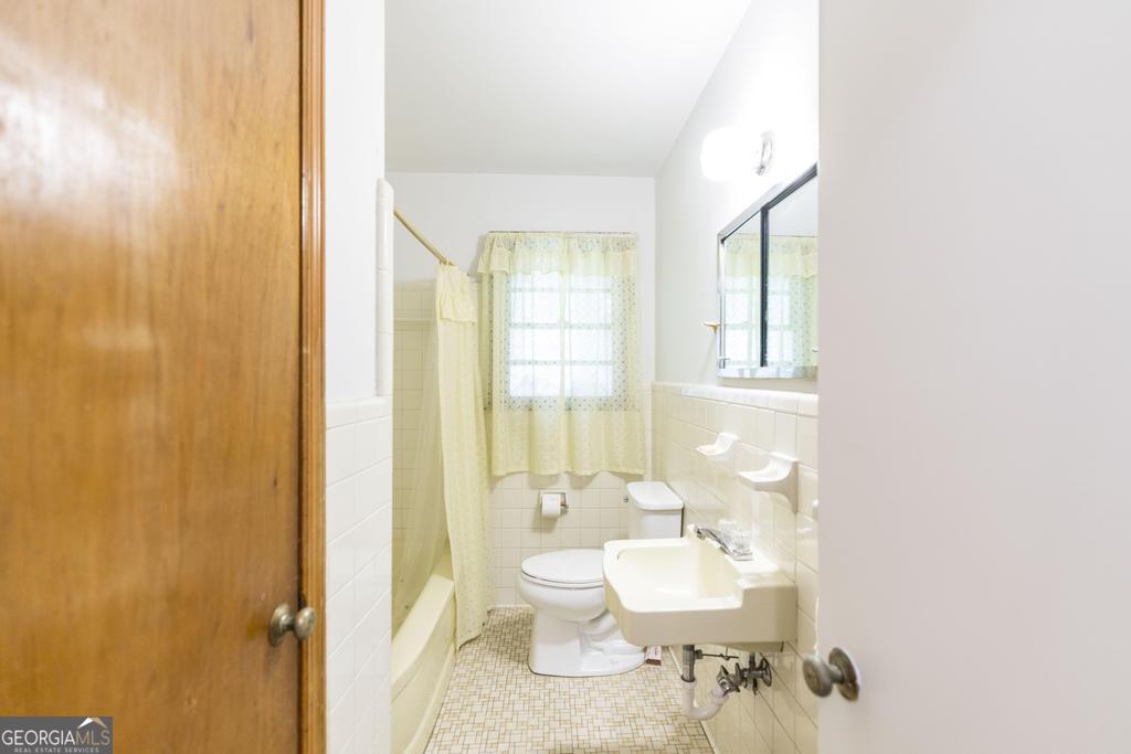 415 Bernard Drive Property Photo 25