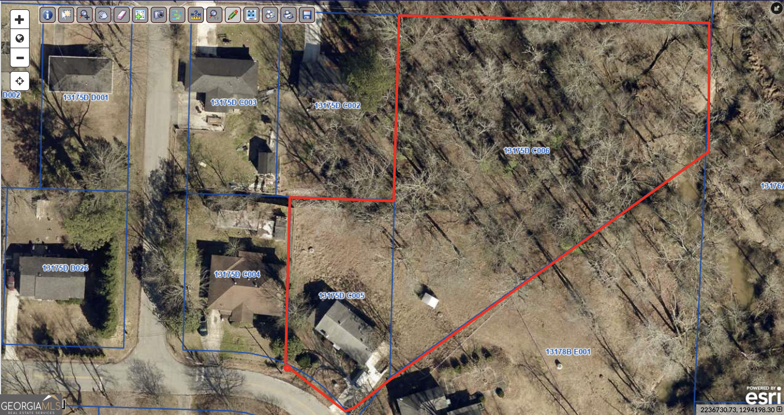 868 King Road Property Photo 1