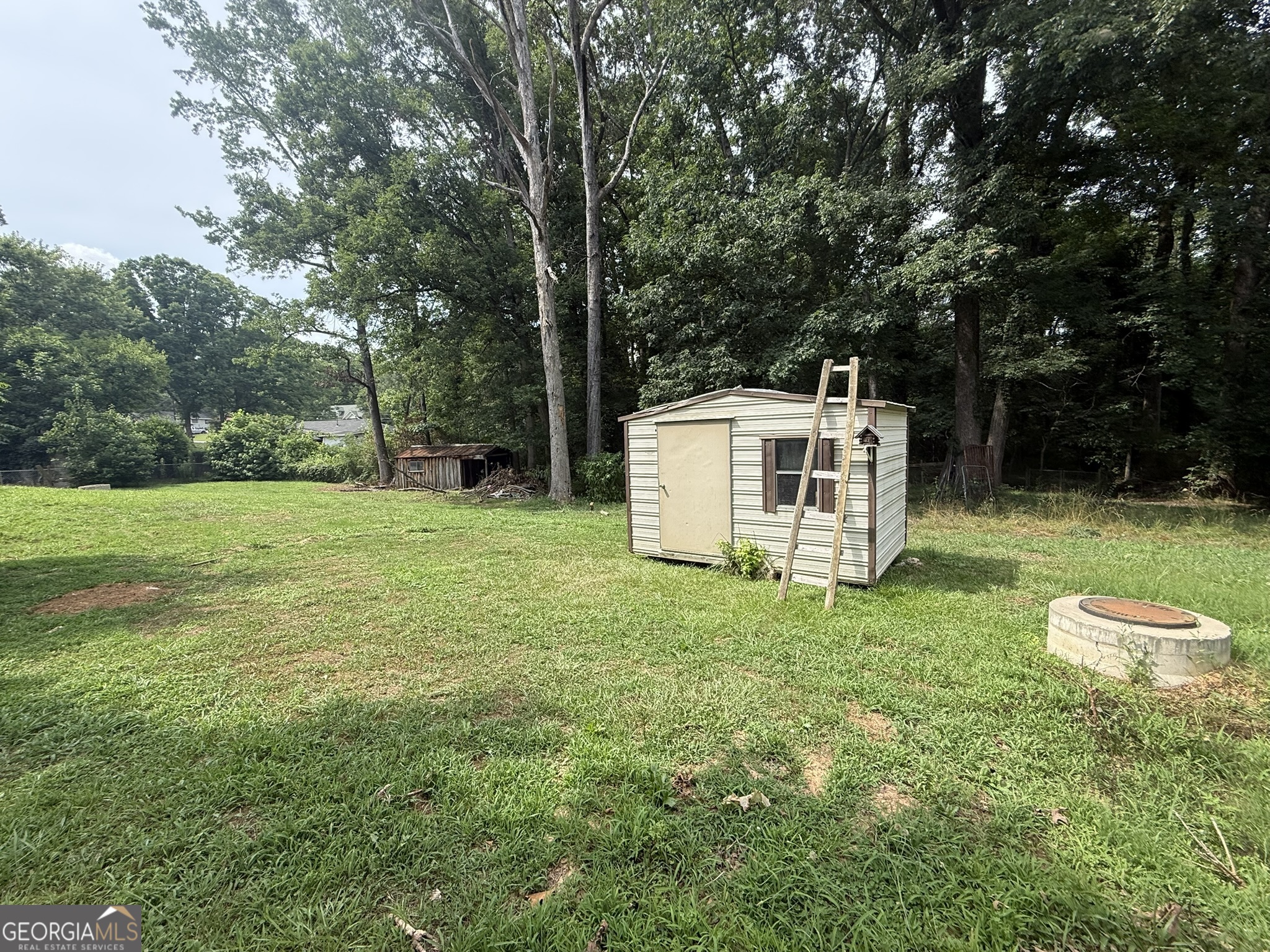 868 King Road Property Photo 11