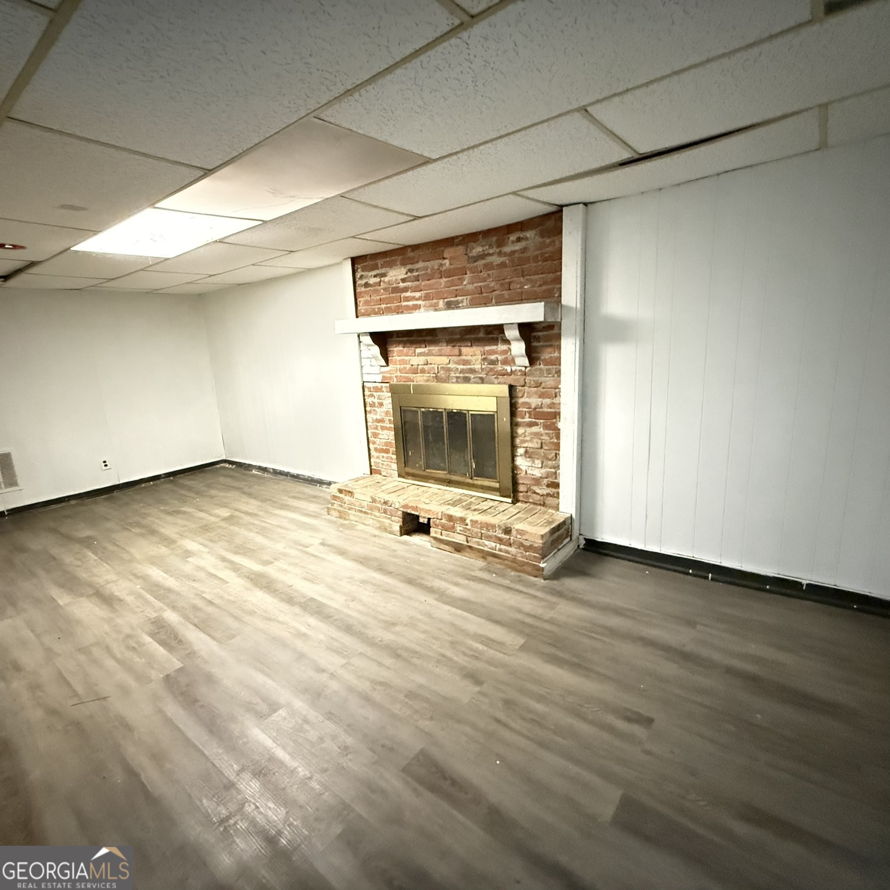868 King Road Property Photo 31