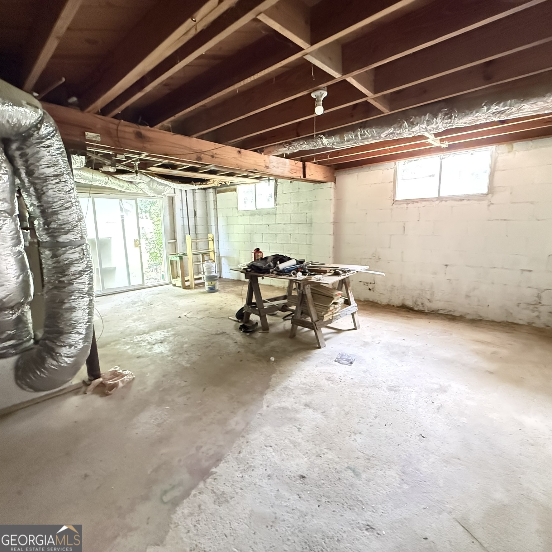 868 King Road Property Photo 35