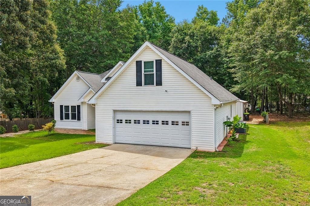 25 Summer Walk Circle Property Photo 2