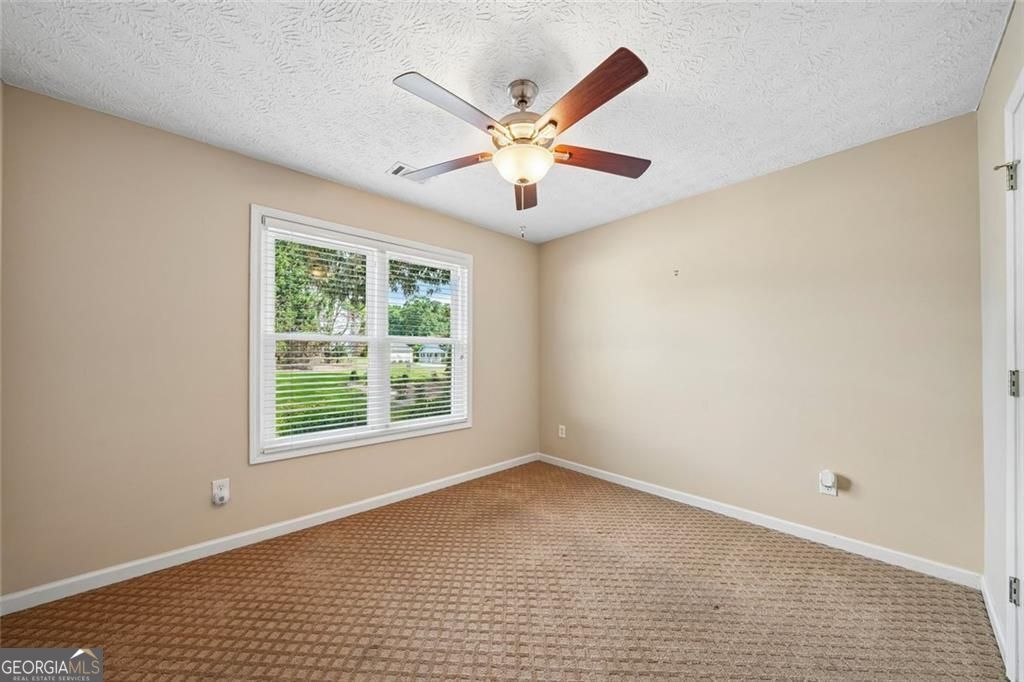 25 Summer Walk Circle Property Photo 16