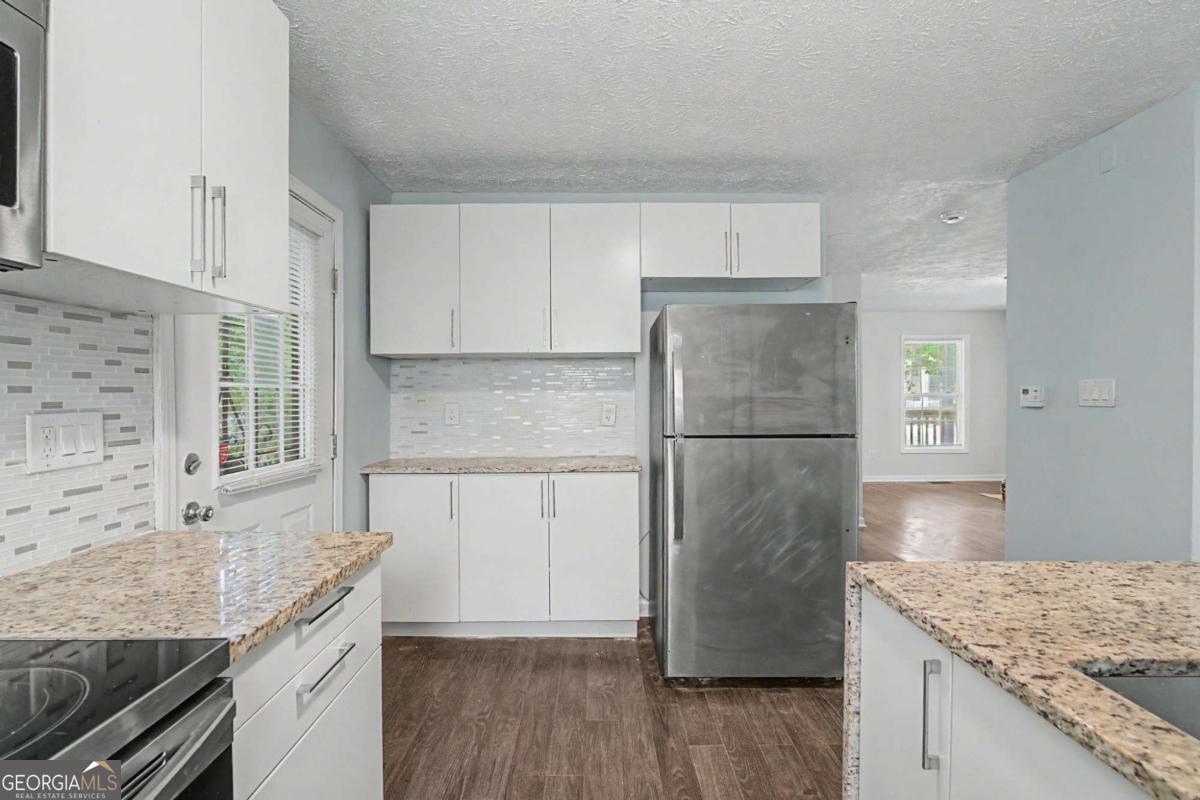 1167 Hubbard Street Sw Property Photo 7