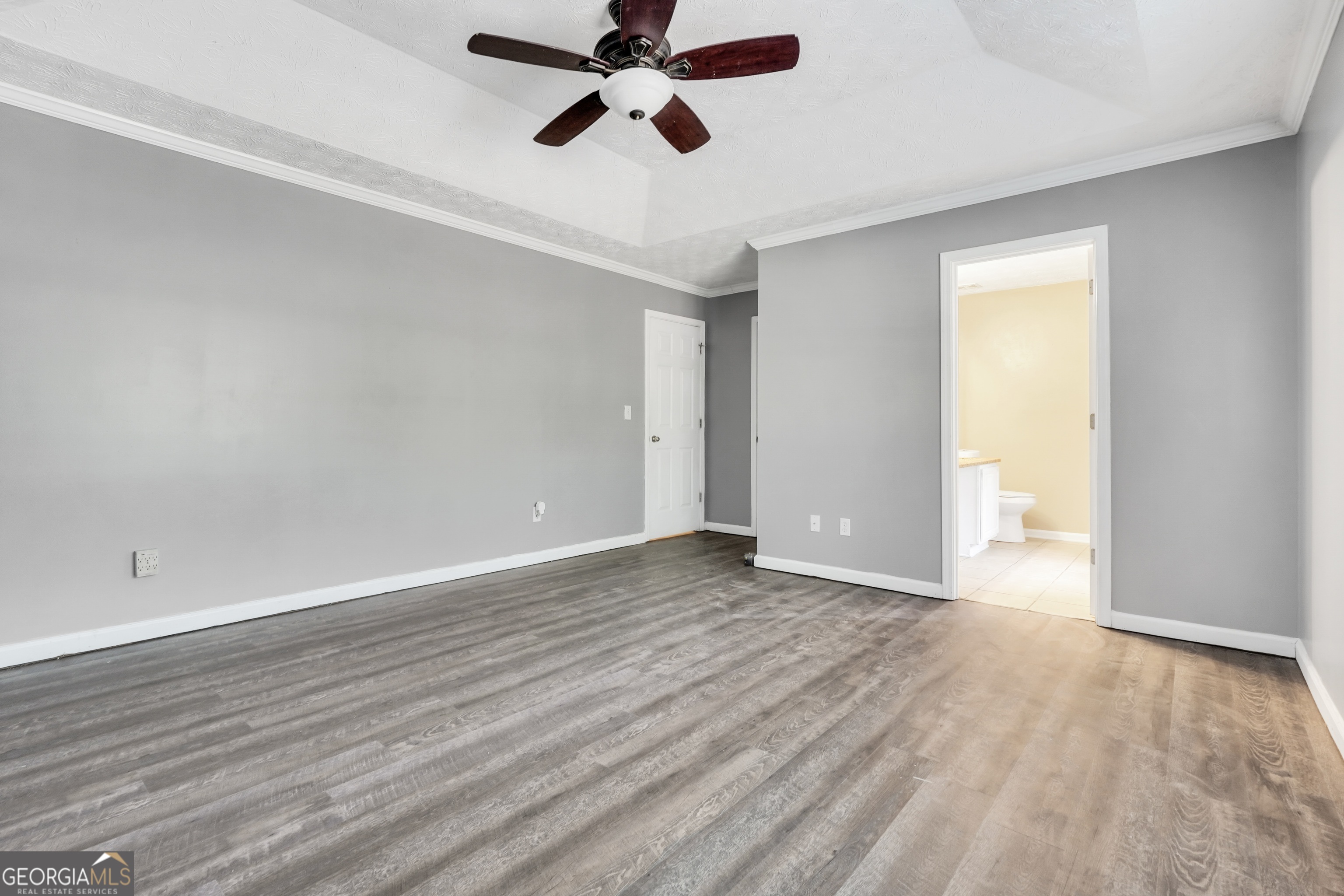 208 Drake Elm Court Property Photo 21