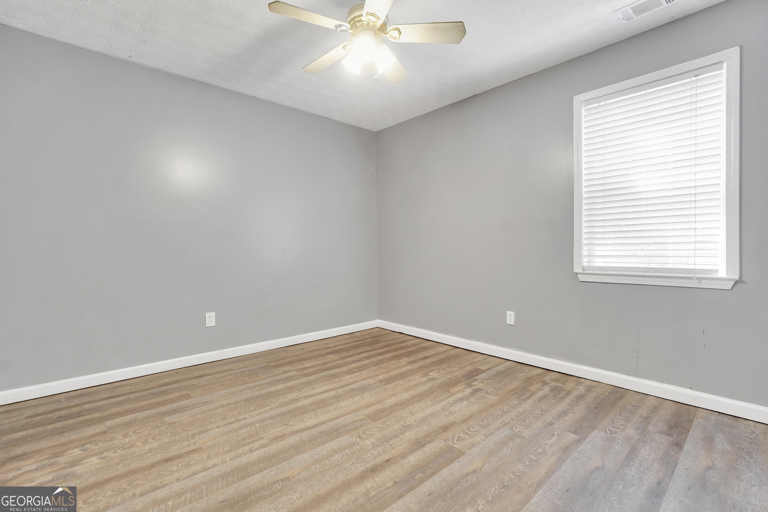 208 Drake Elm Court Property Photo 29