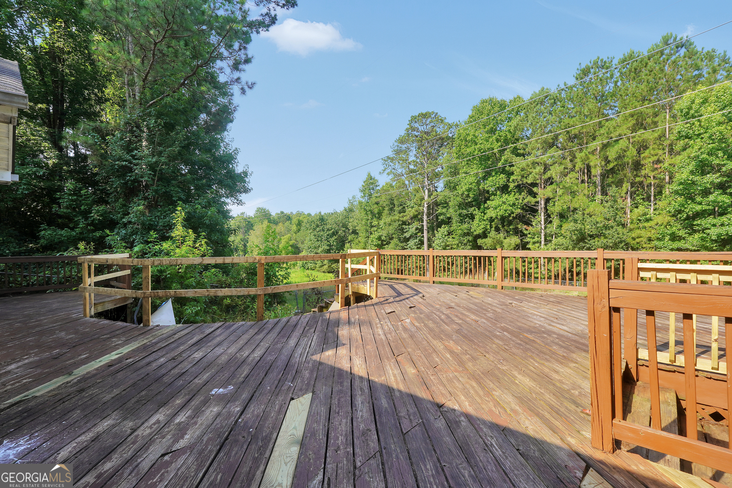 208 Drake Elm Court Property Photo 32