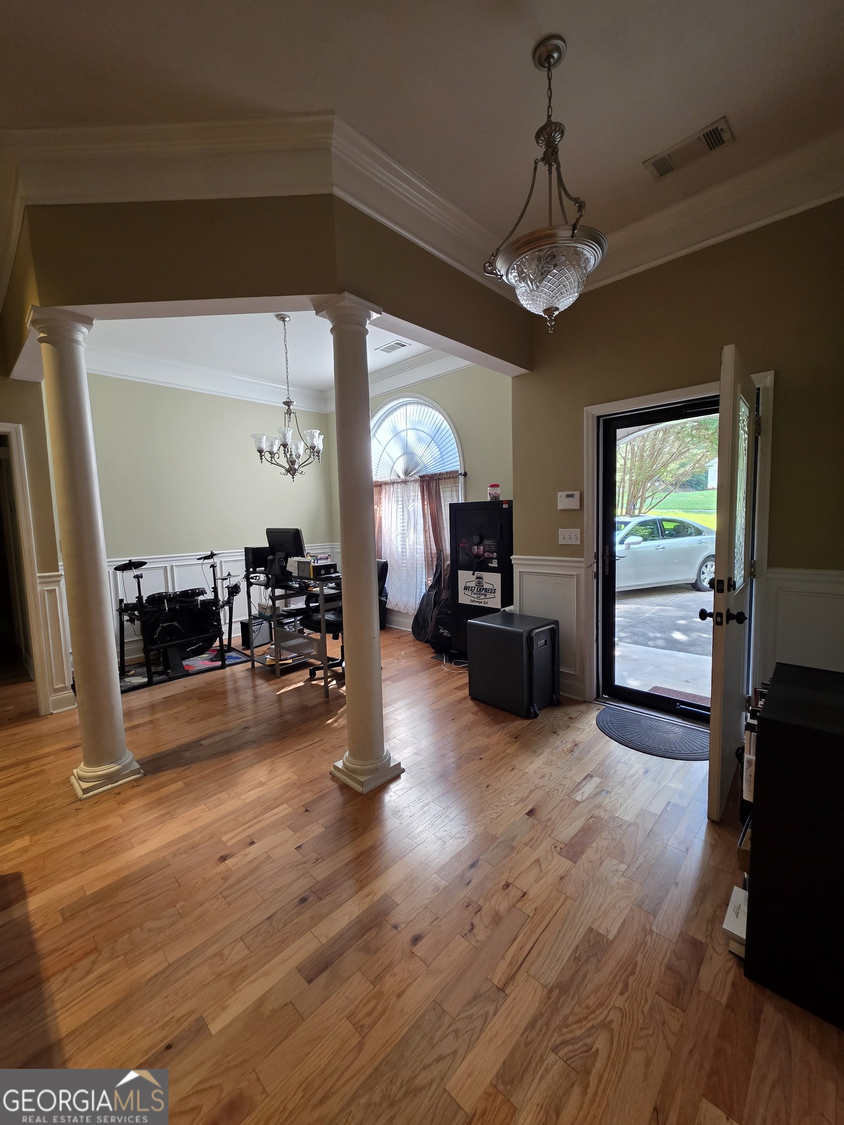 239 Old Pond Road Property Photo 13