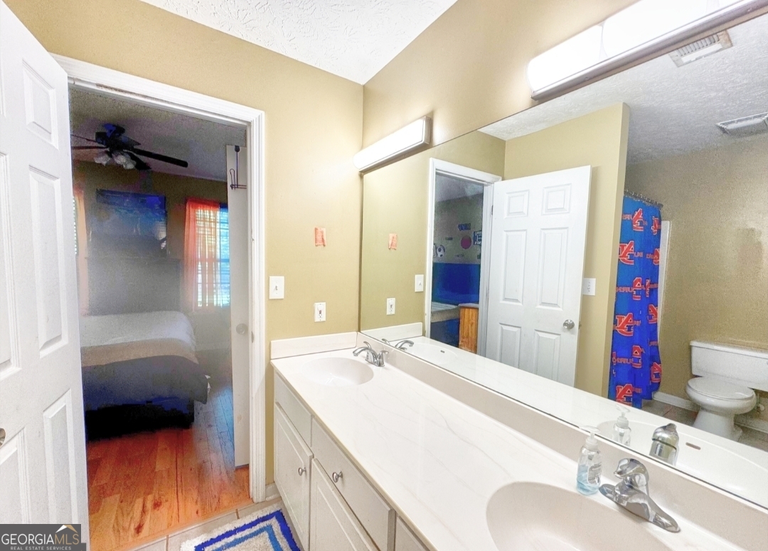 239 Old Pond Road Property Photo 20