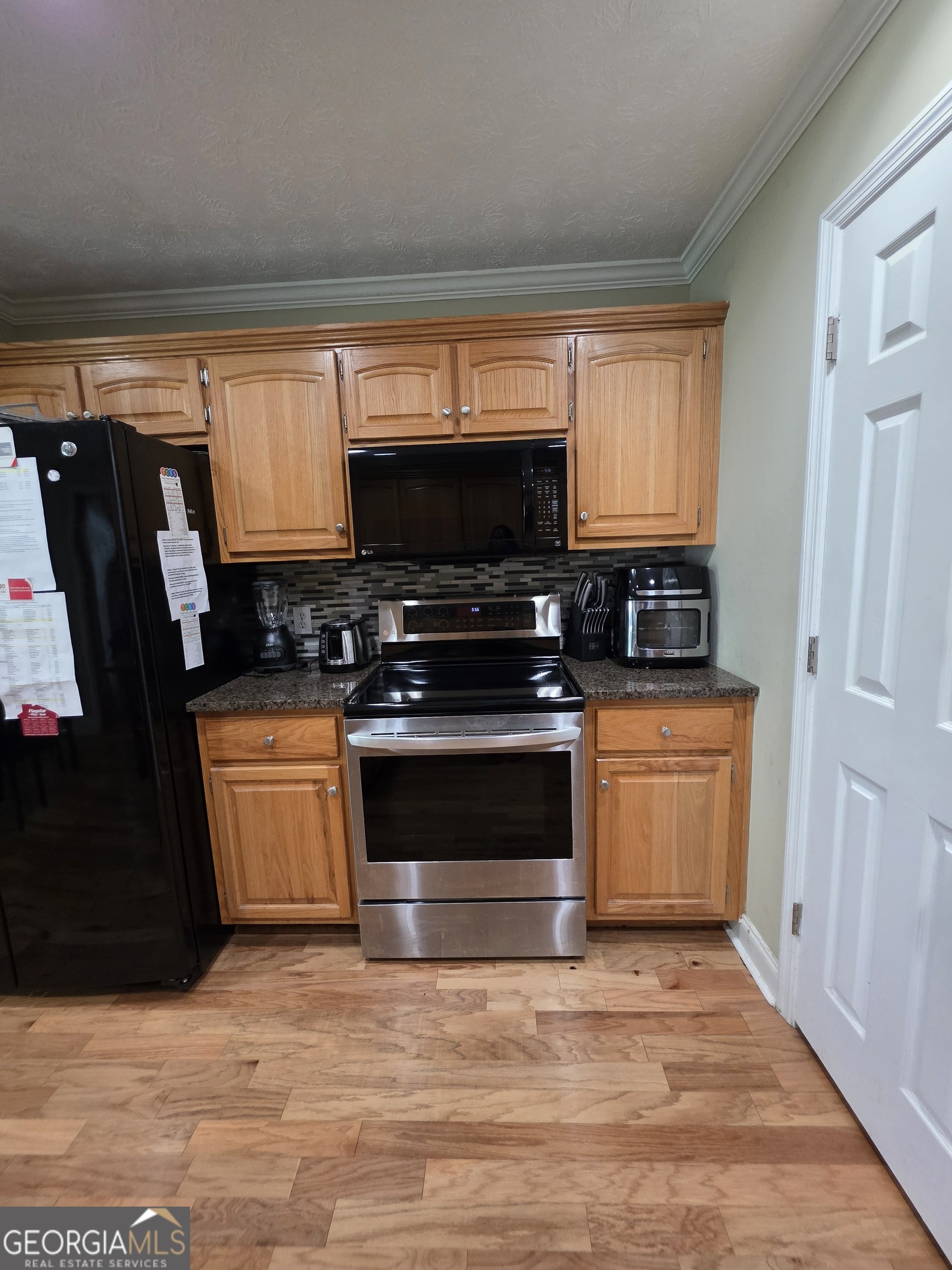 239 Old Pond Road Property Photo 32