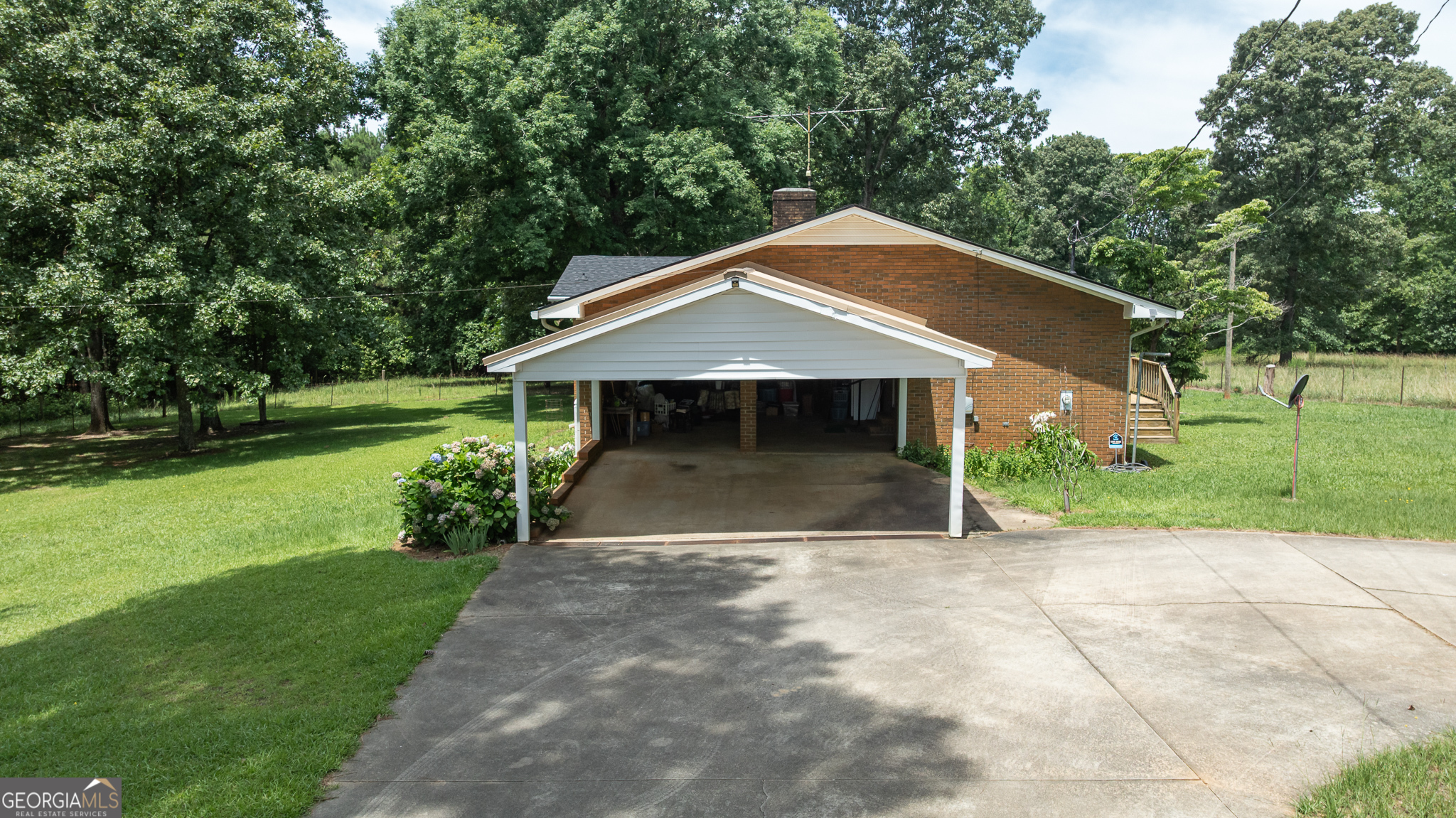 210 Bunch Road Property Photo 2