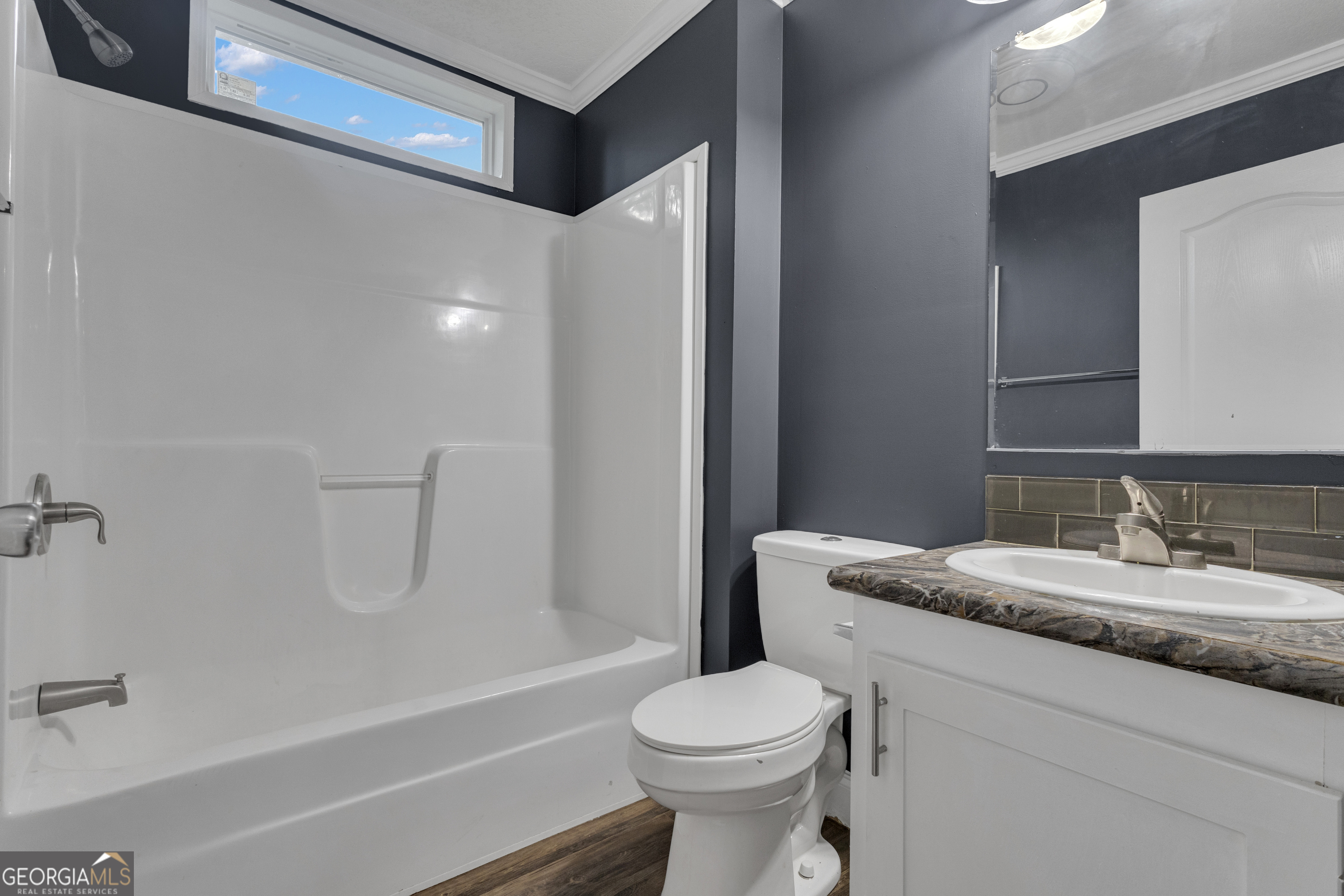 109 Willow Drive E Property Photo 32
