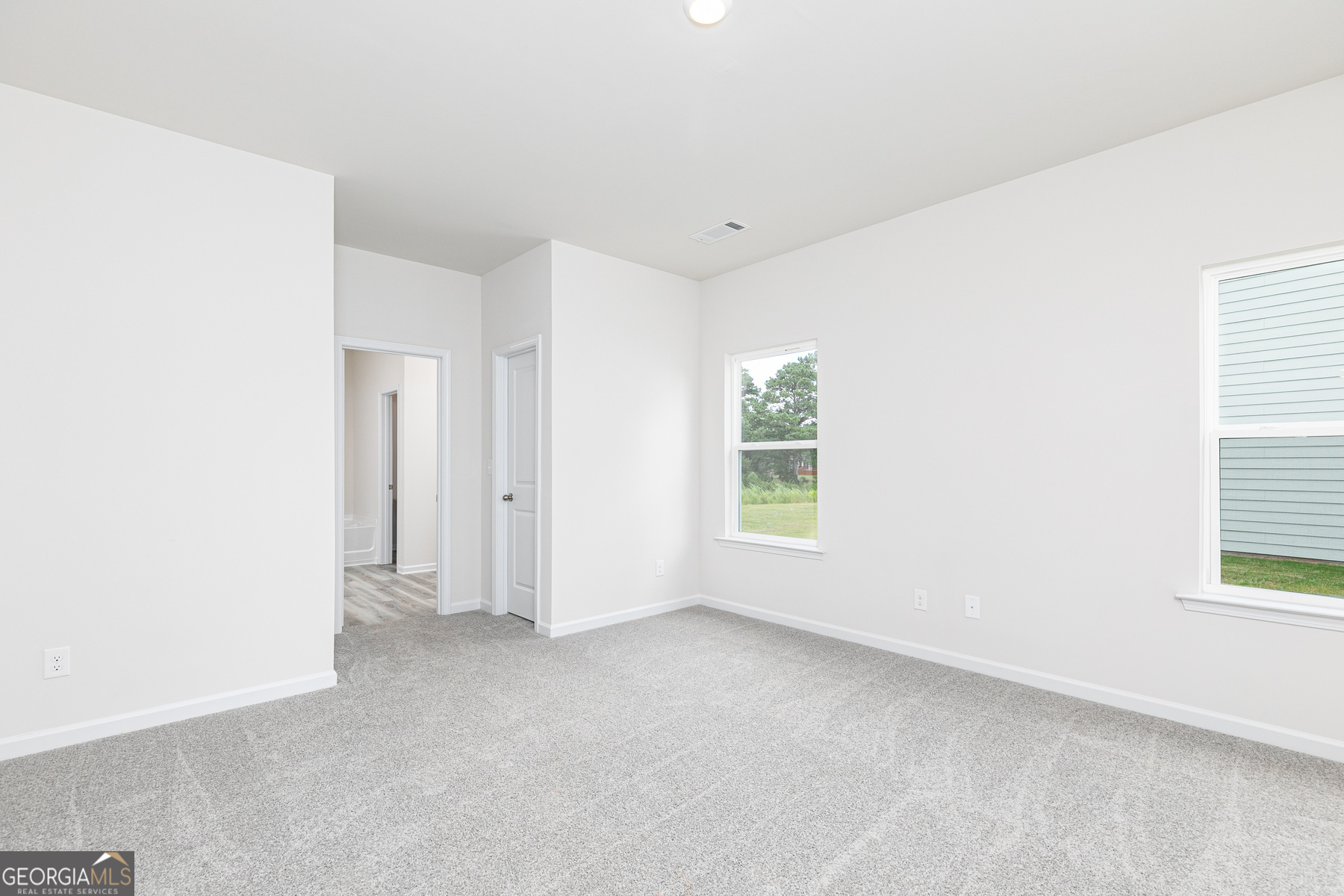 409 Sand Dune Way Property Photo 7