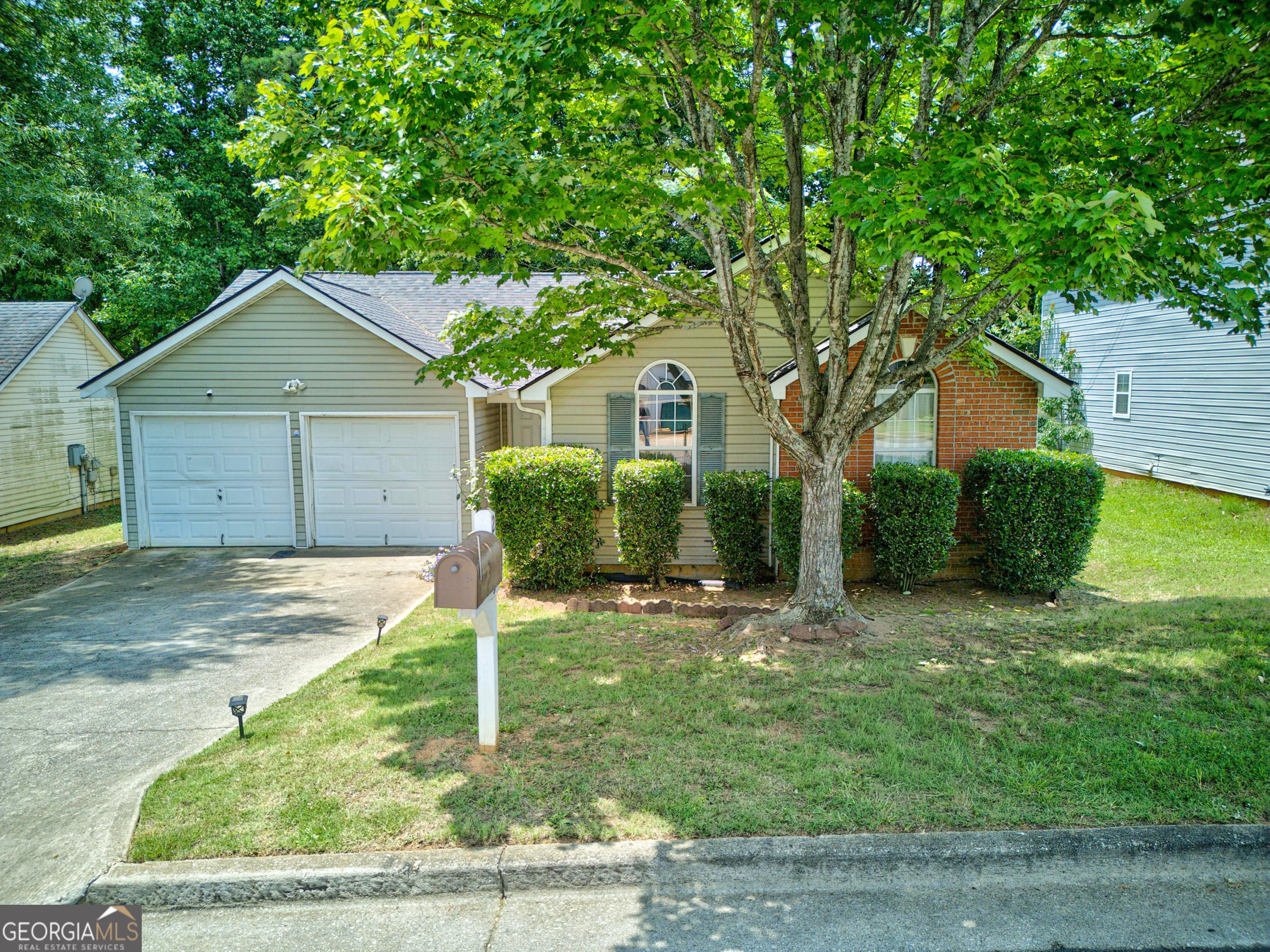 2343 Rambling Way Property Photo 1