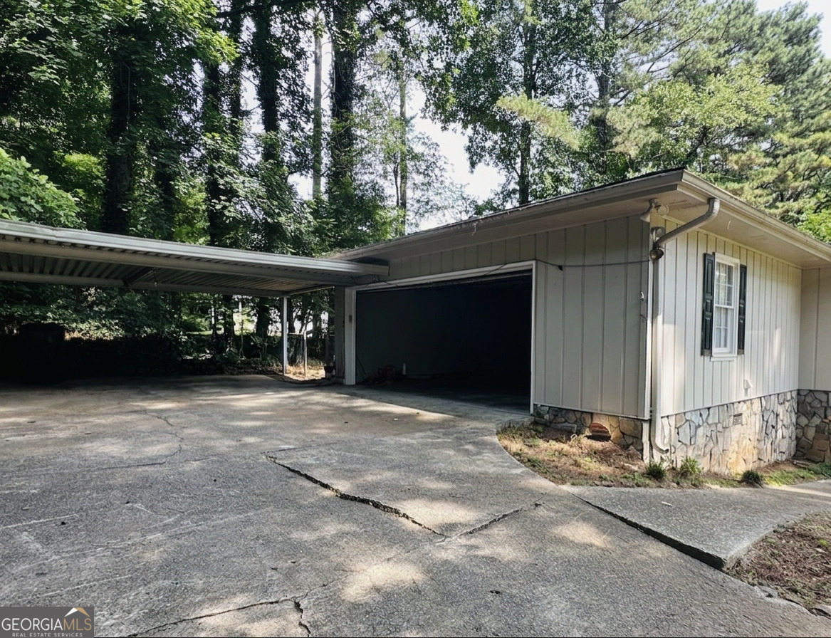 177 Old Rosser Road Property Photo 3