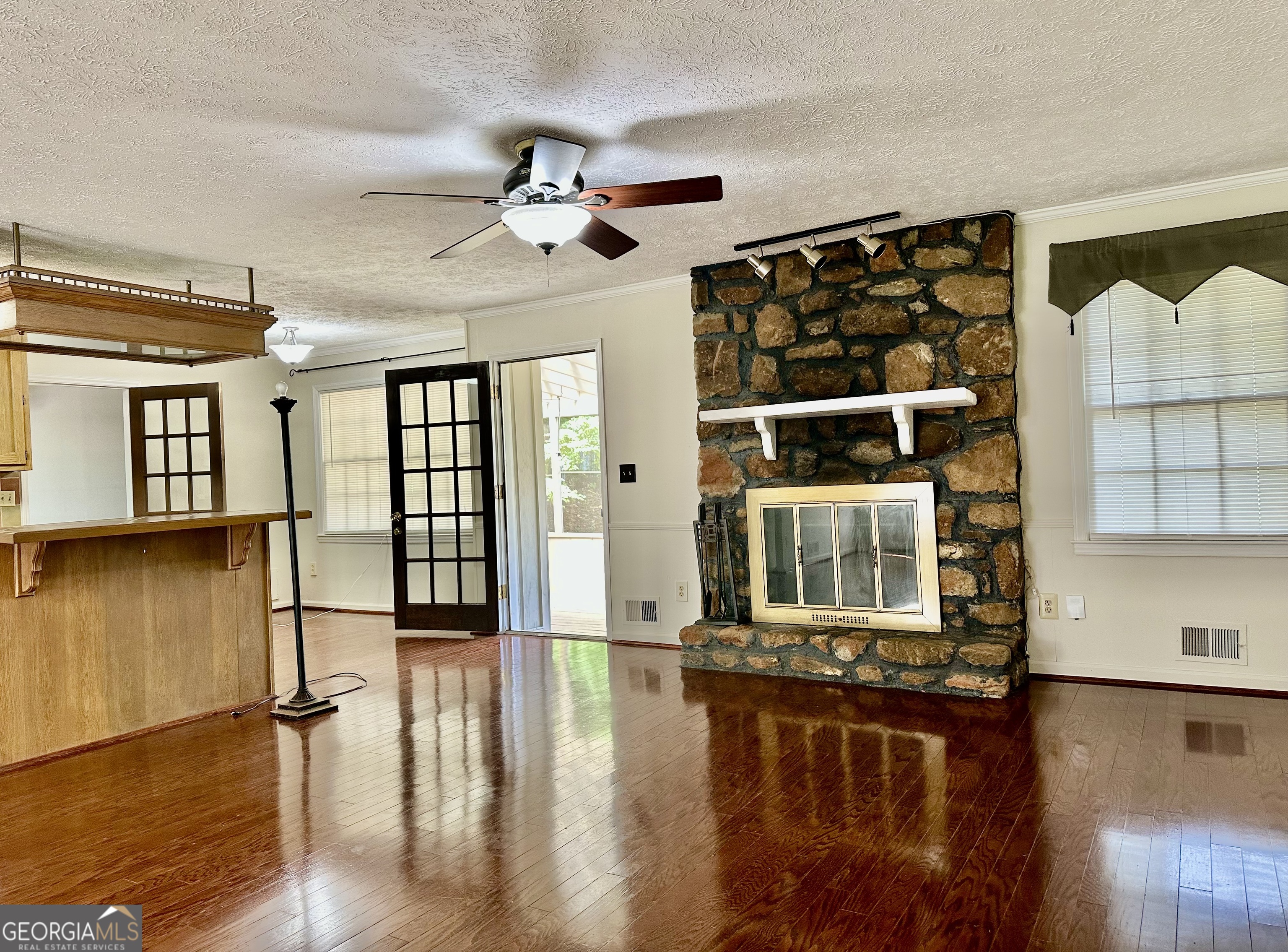 177 Old Rosser Road Property Photo 7