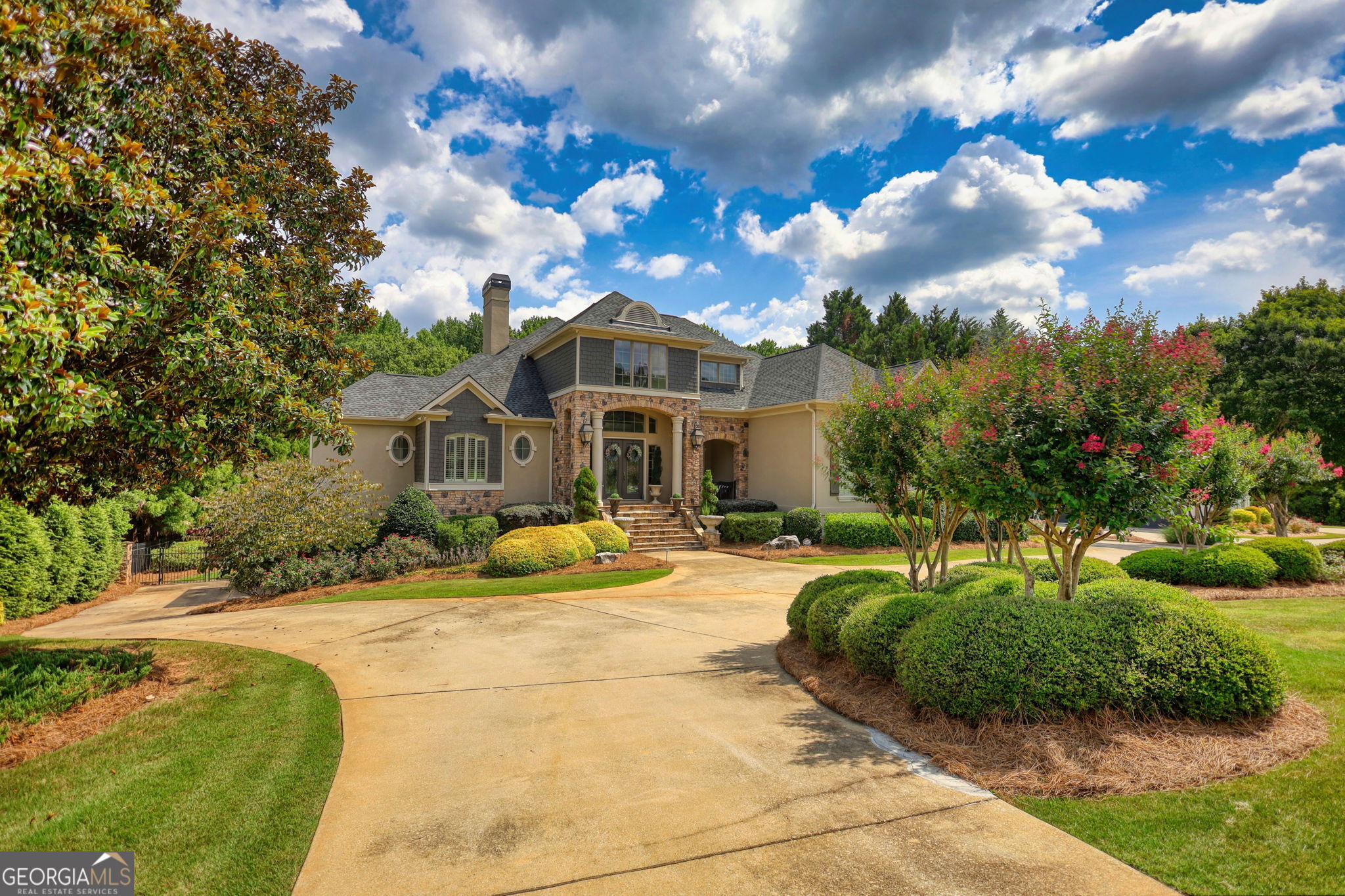 1007 Legacy Hills Drive Property Photo 1