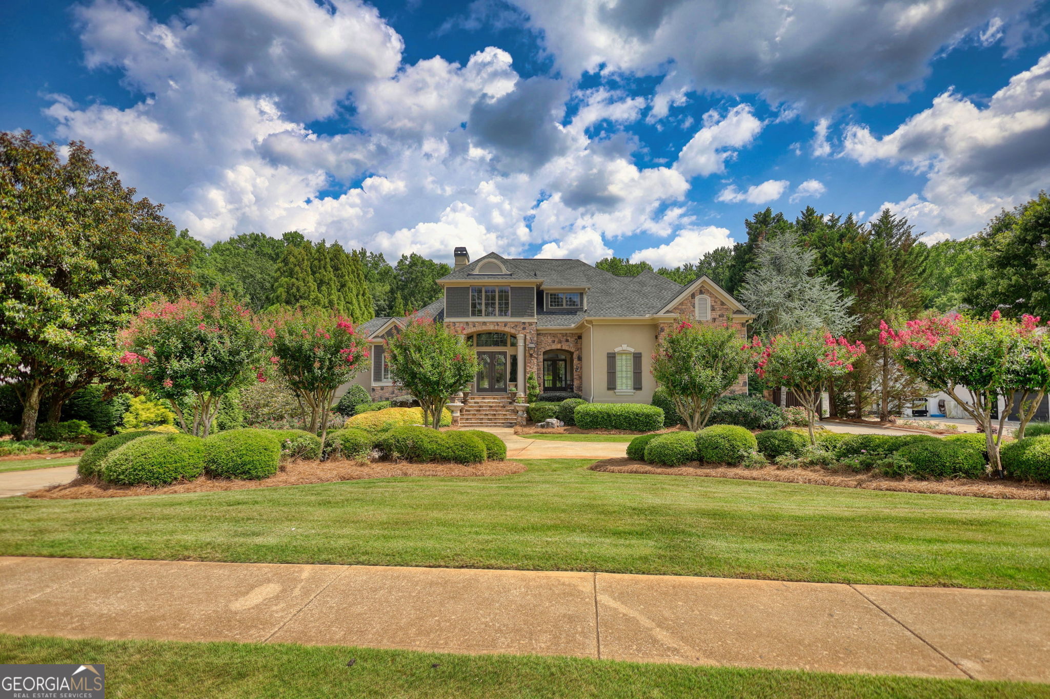 1007 Legacy Hills Drive Property Photo 4