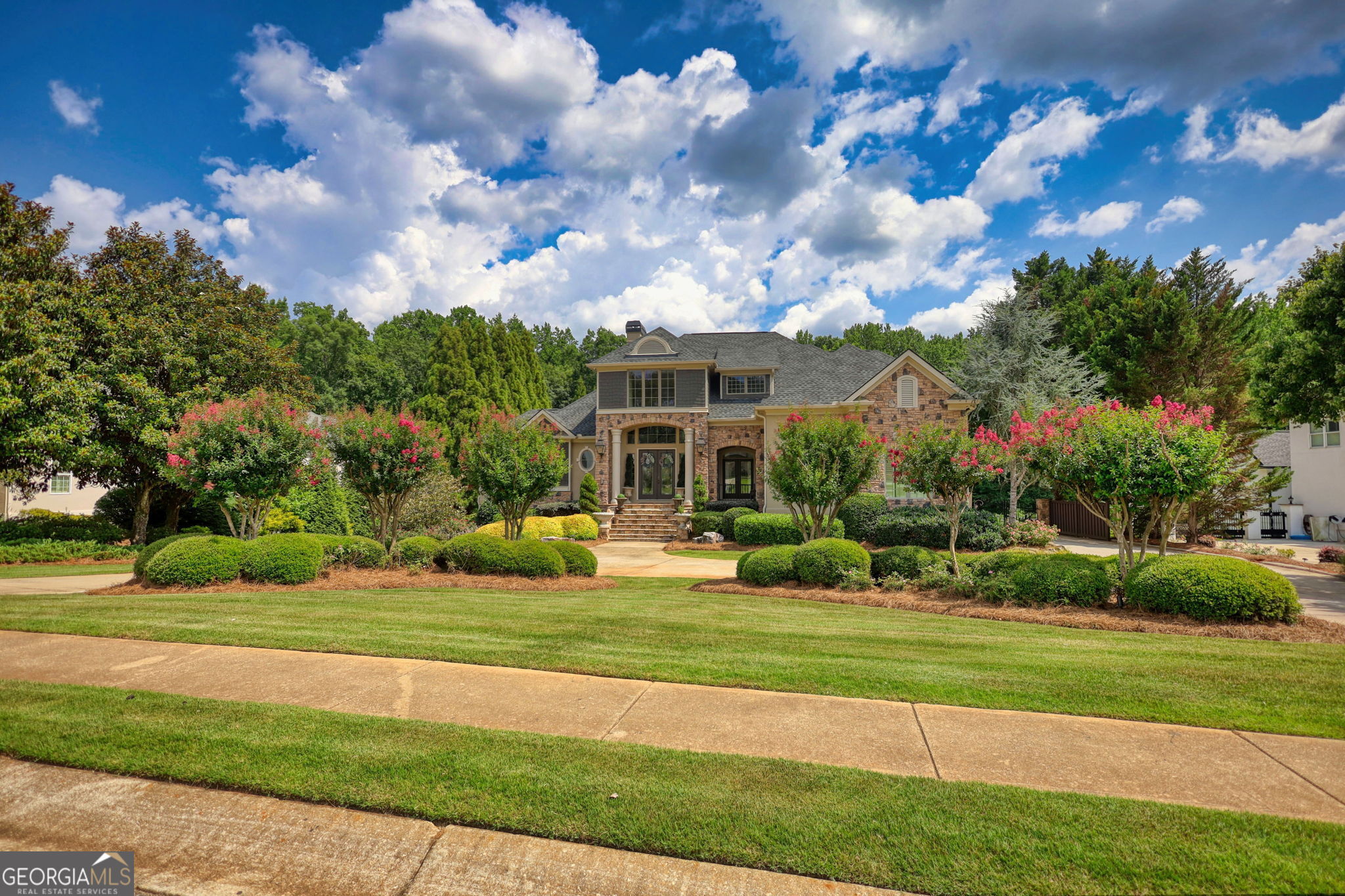 1007 Legacy Hills Drive Property Photo 5