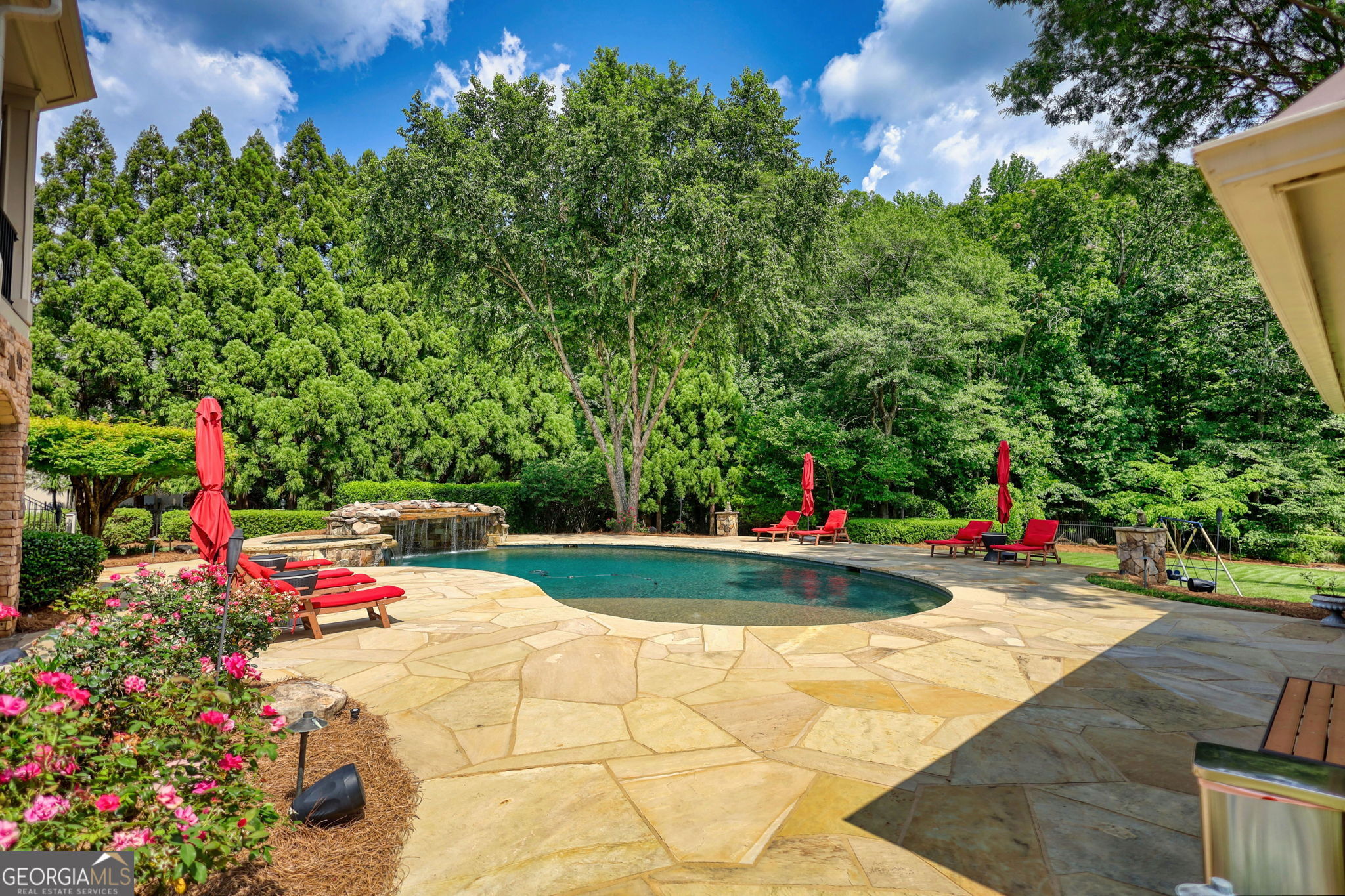 1007 Legacy Hills Drive Property Photo 8
