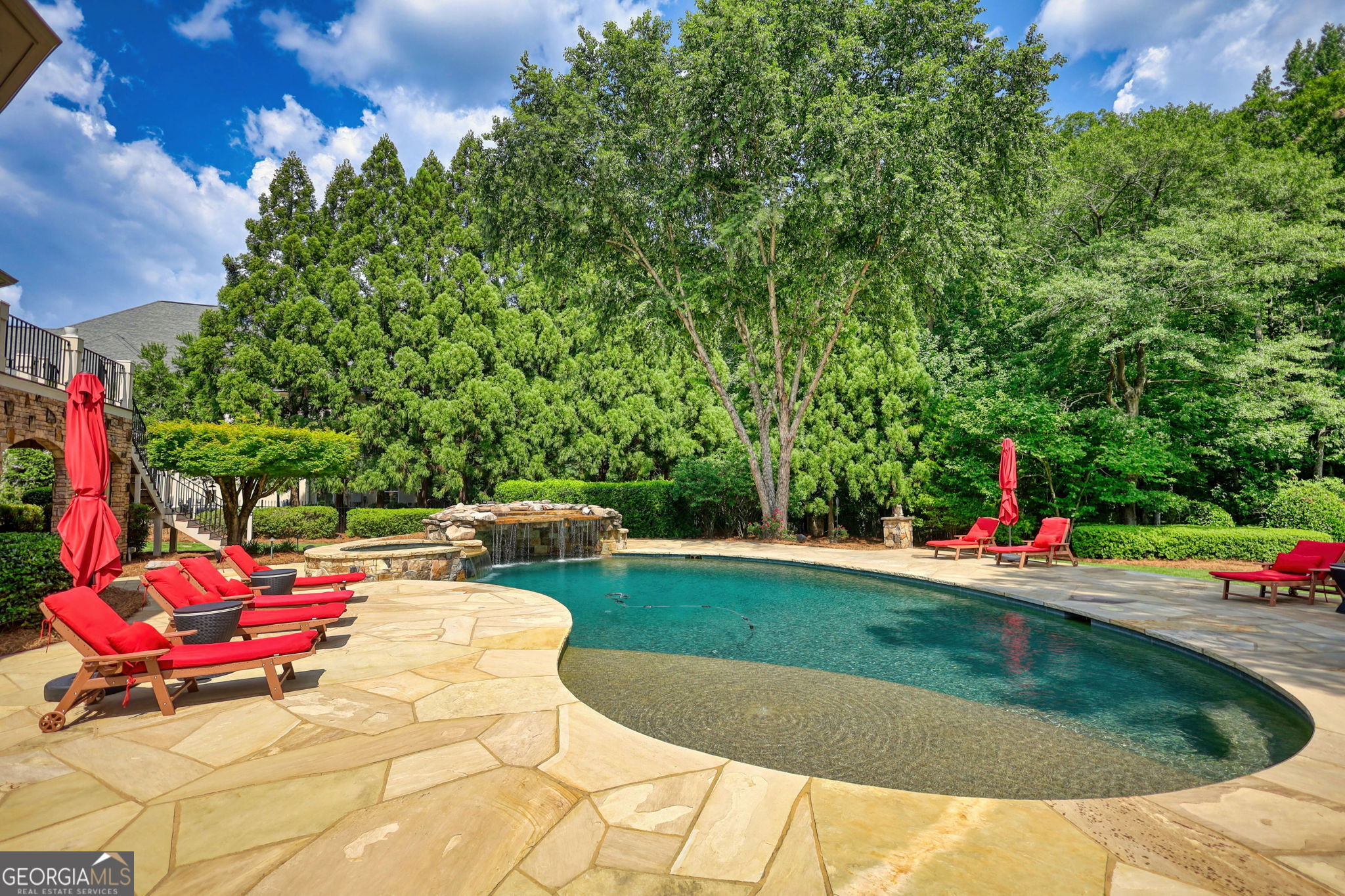 1007 Legacy Hills Drive Property Photo 9