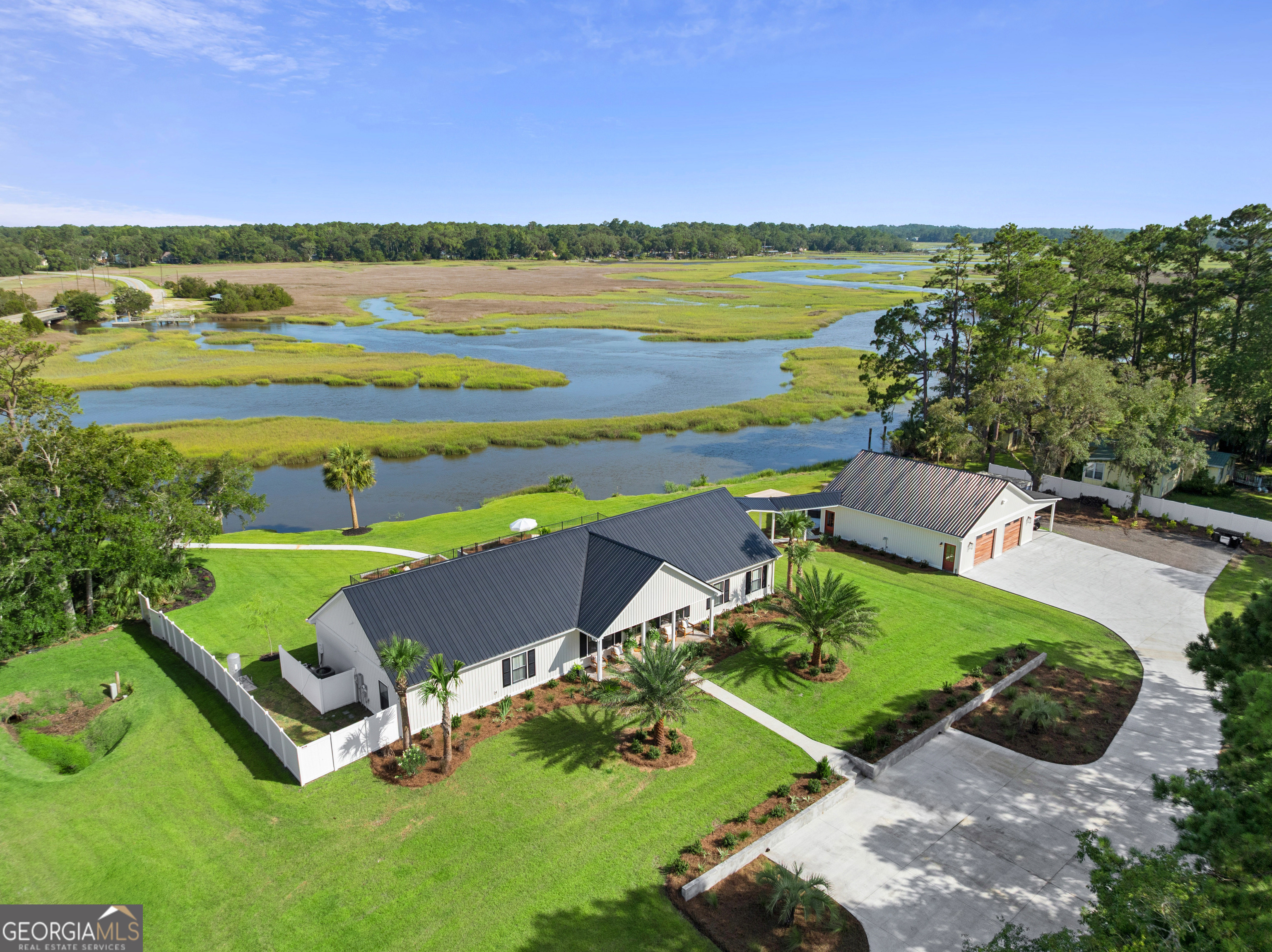 5370 Shellman Bluff Road Ne Property Photo 1