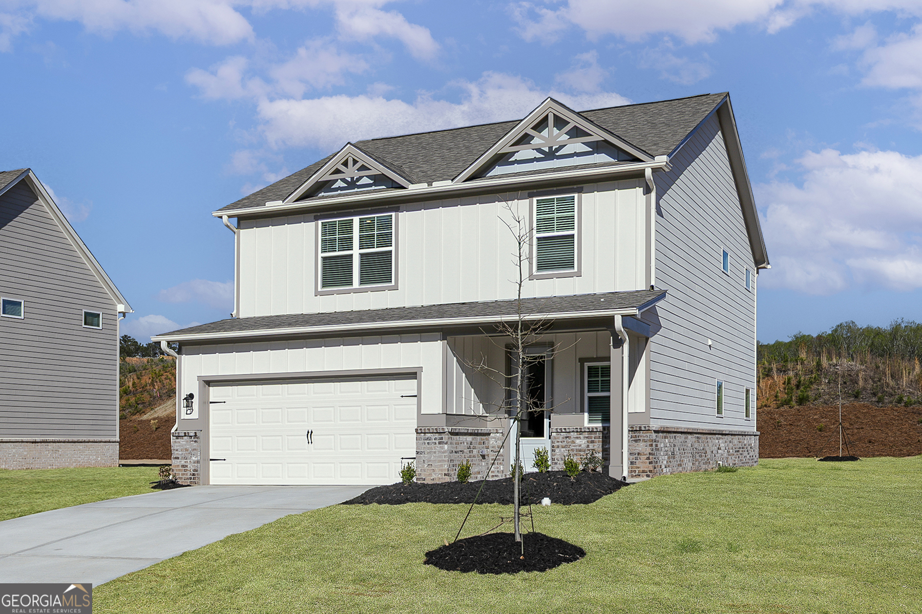 16 Cantrell Drive Property Photo 1
