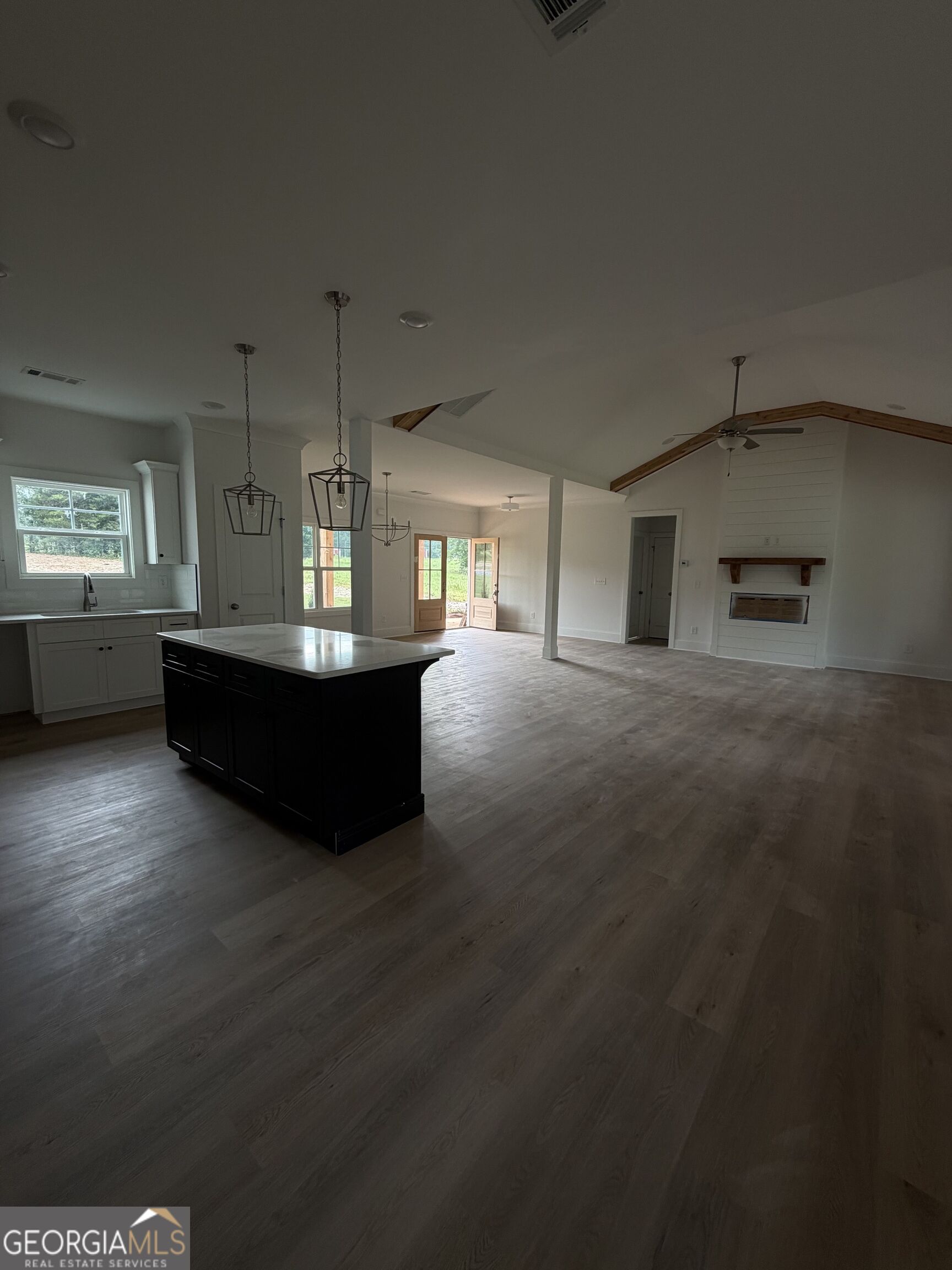 149 Twin Oaks Drive Property Photo 3