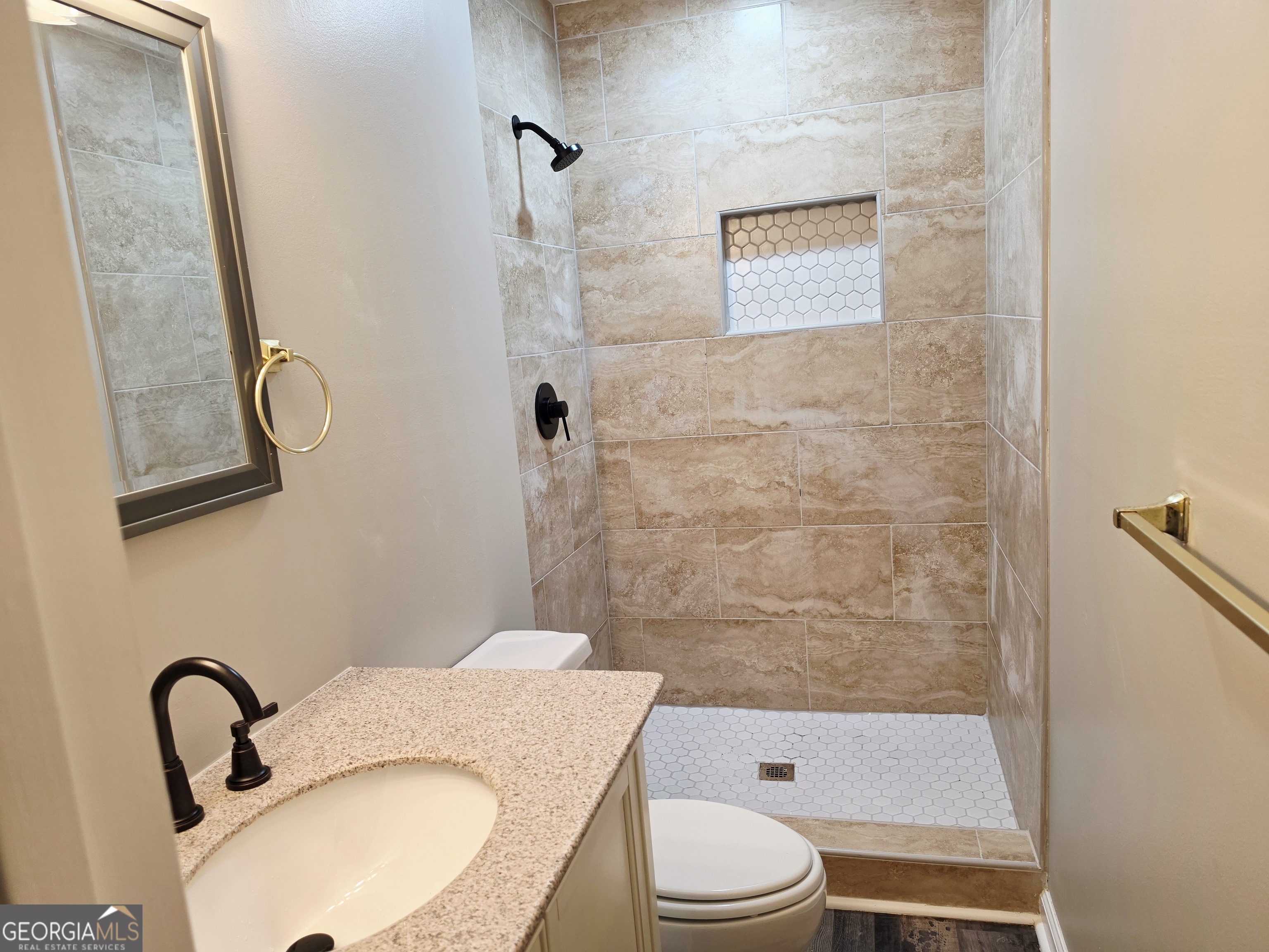 4220 Mark Place Property Photo 12