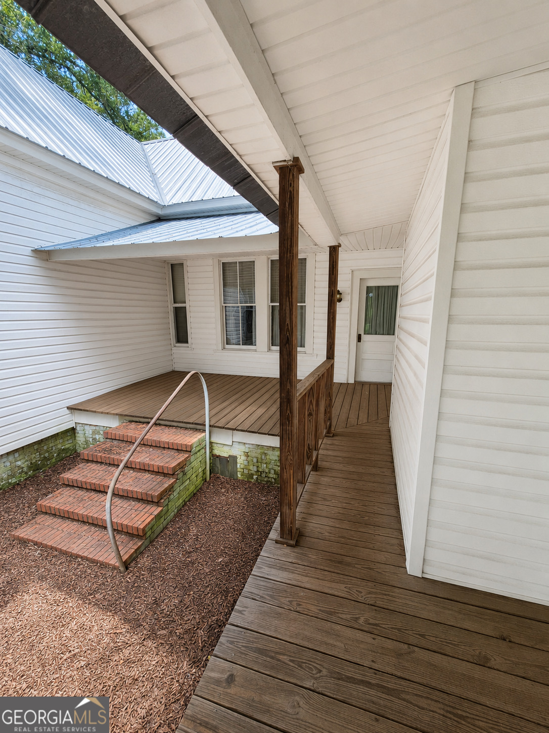 314 Second Street Property Photo 4