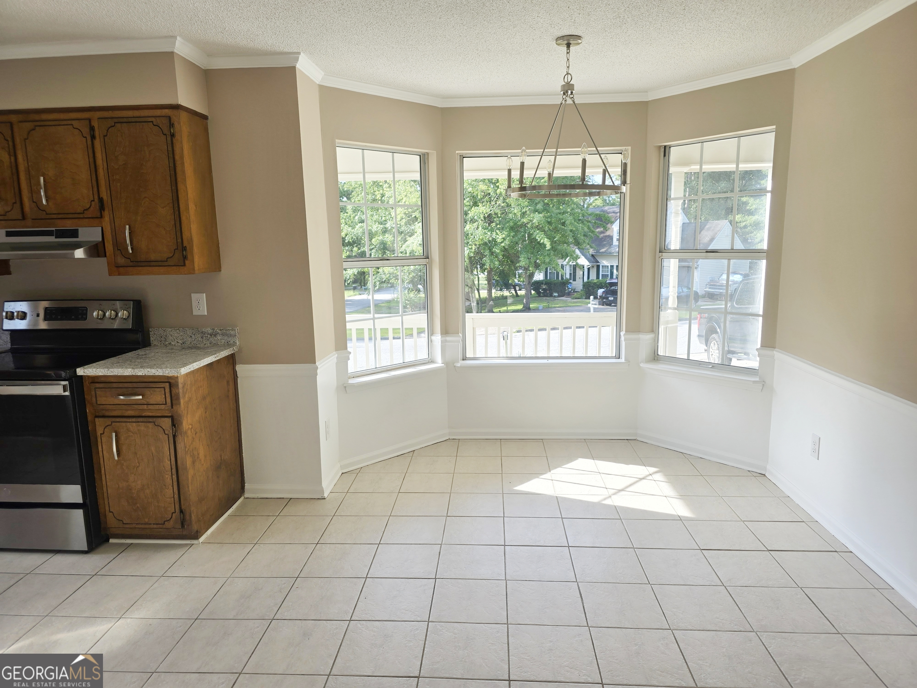 4379 Ridge Valley Drive Property Photo 8