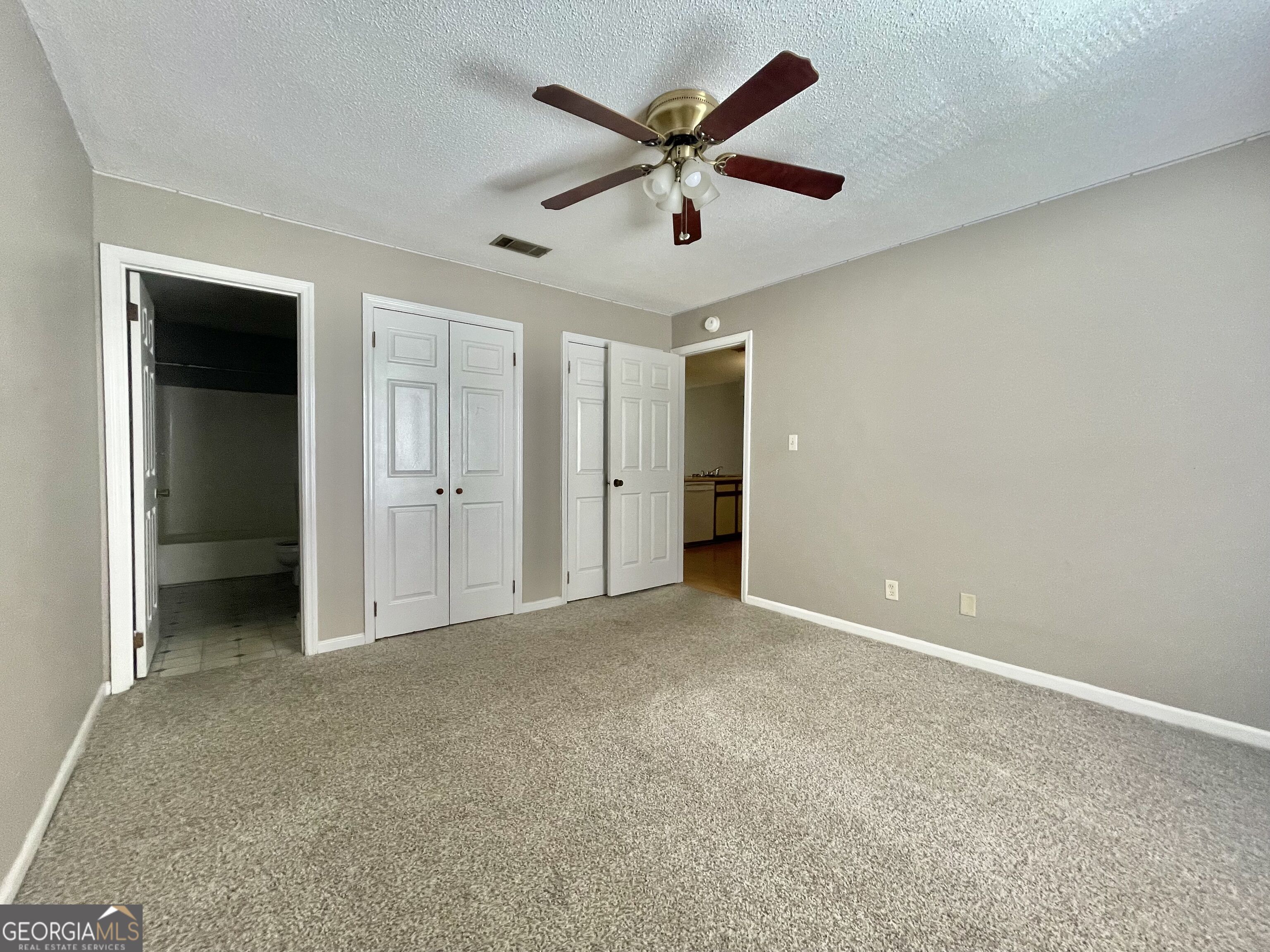 202 Eagle Court Property Photo 15