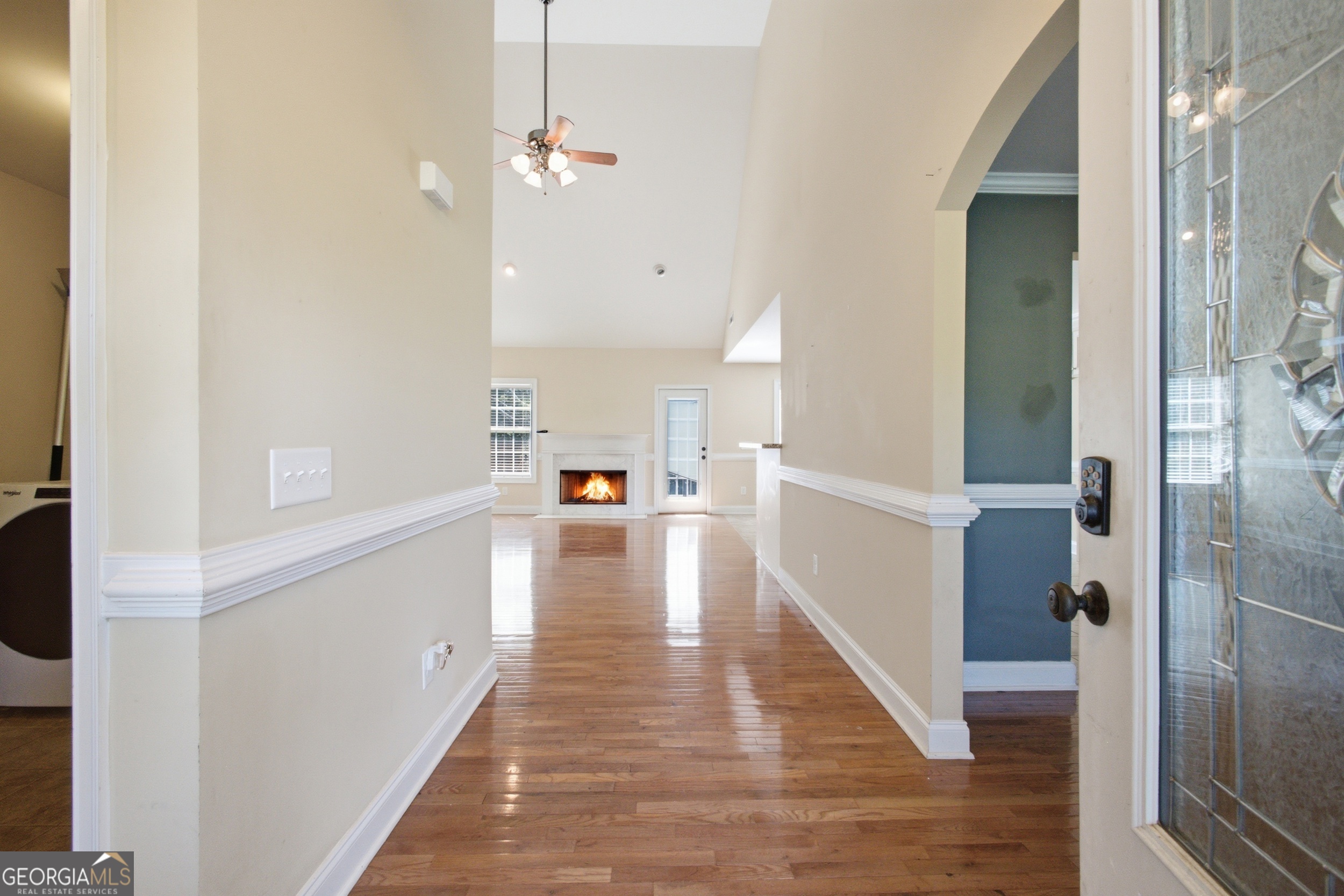 208 Stonington Drive Property Photo 4